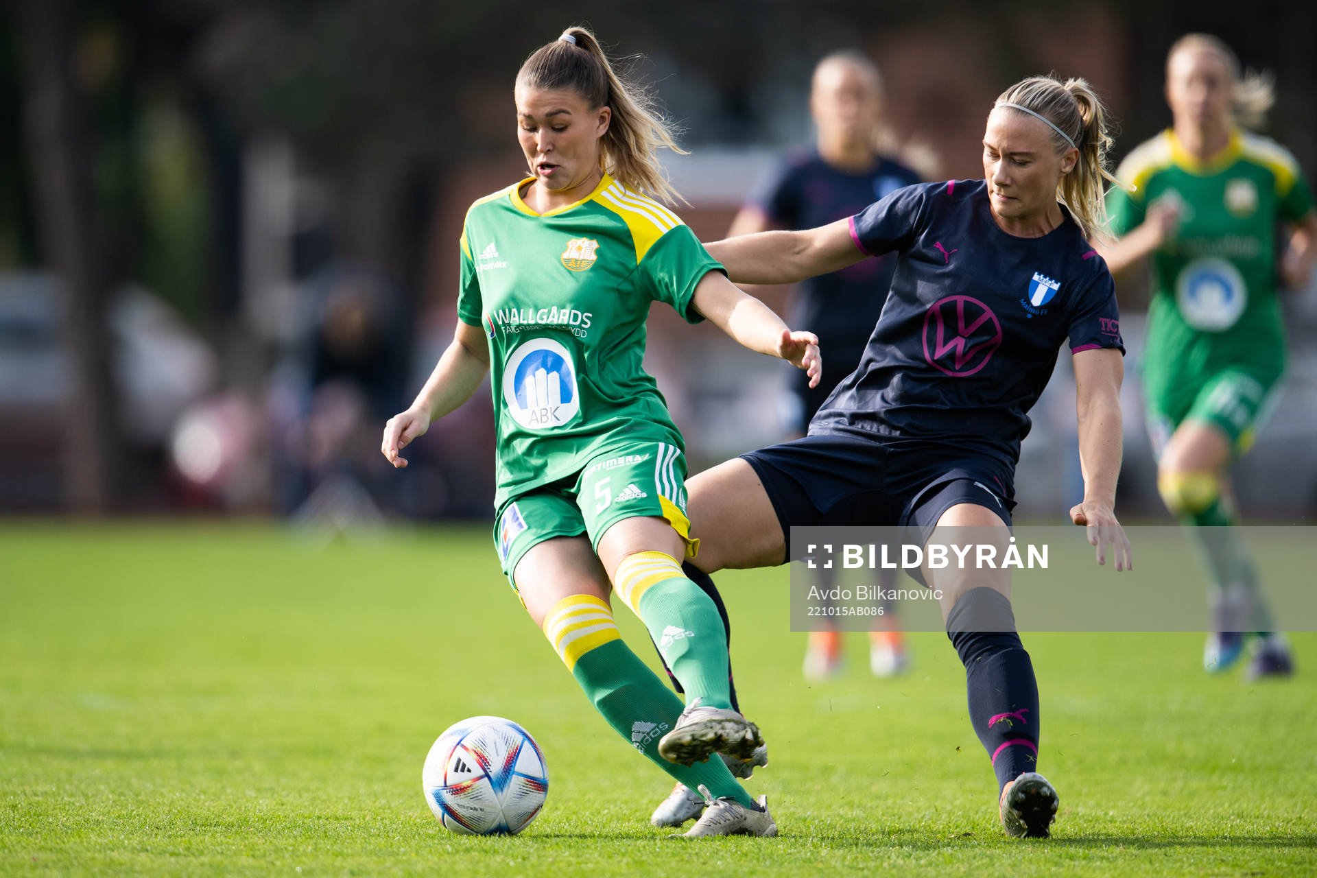 Åhus Ella Andersson och Malmö FFs Madeleine Hejde