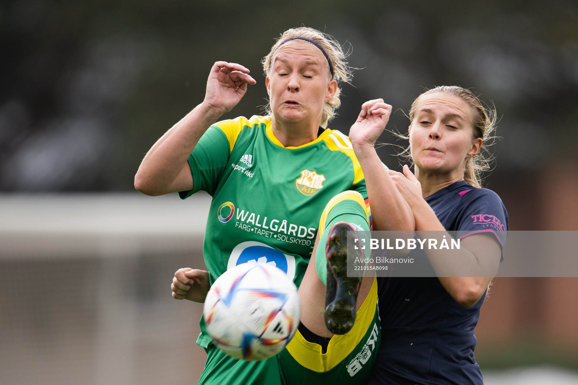 Åhus Josefine Mårtensson och Malmö FFs Ida Lyberg
