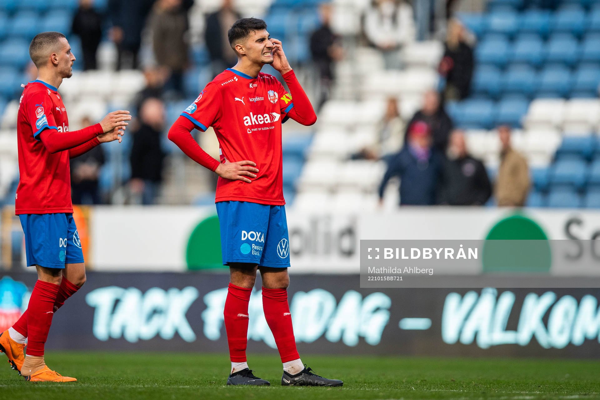 Helsingborgs Arian Kabashi och Amar Muhsin deppar