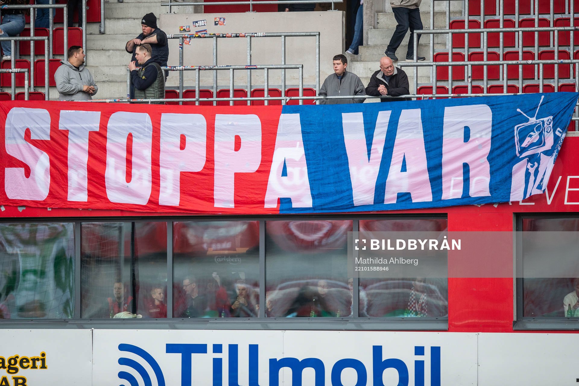 Banderoll med texten Stoppa VAR