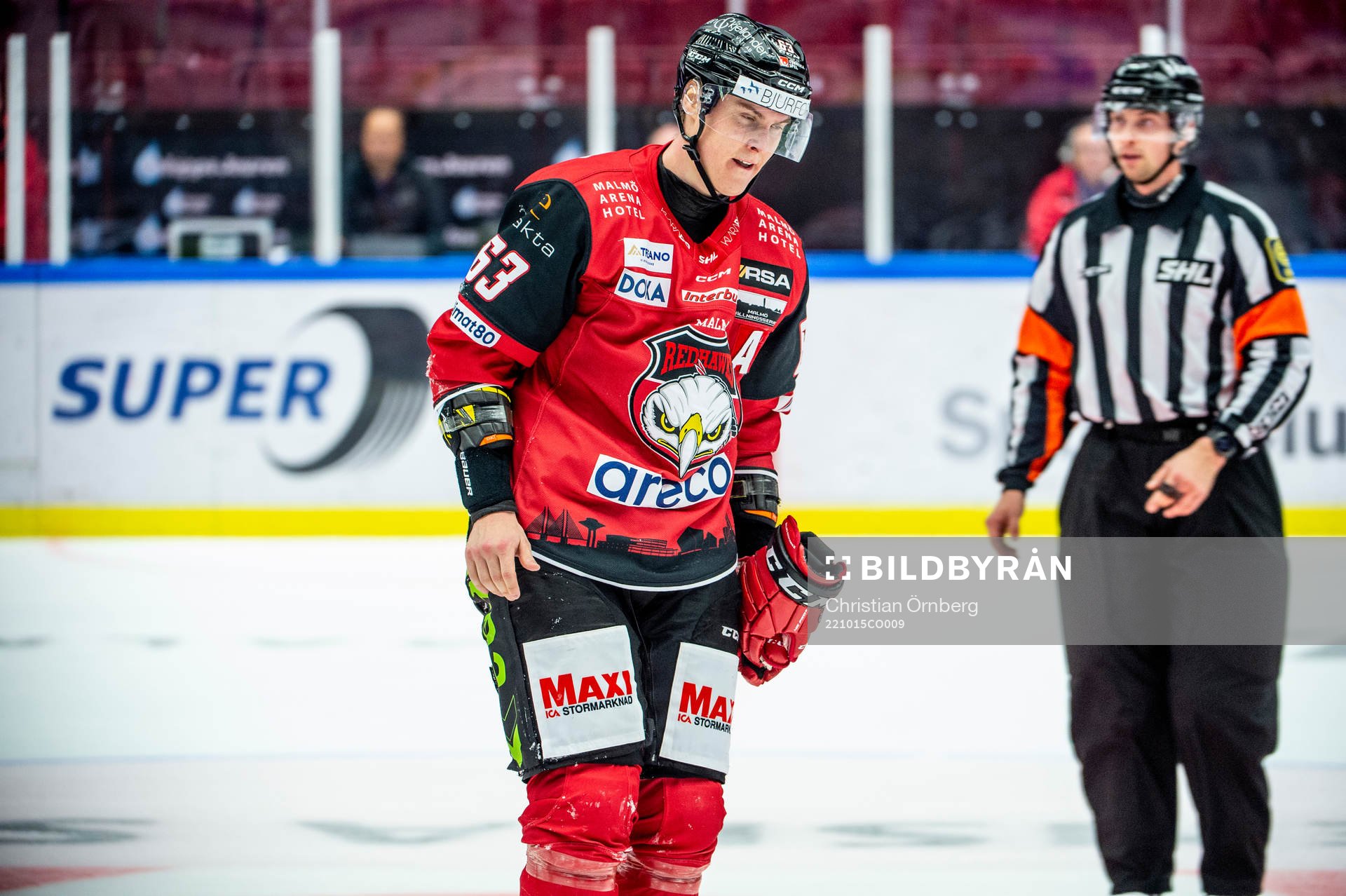 Malmö Redhawks Fredrik Händemark grinar illa