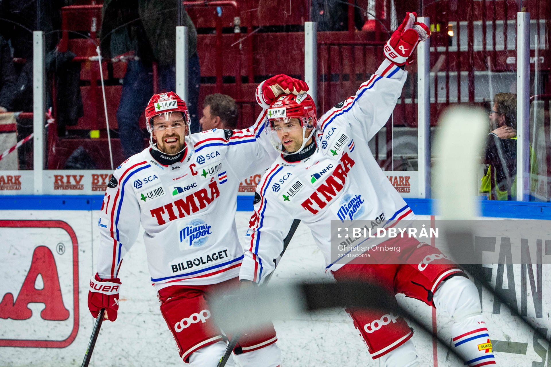 Timrås Emil Pettersson jublar