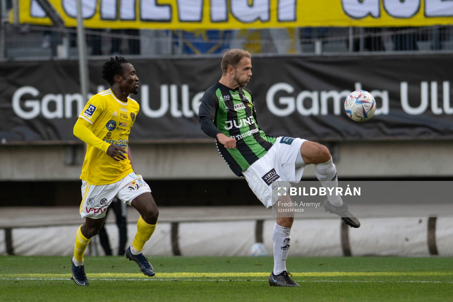Falkenbergs Godwin Aguda och GAIS Gustav Lundgren