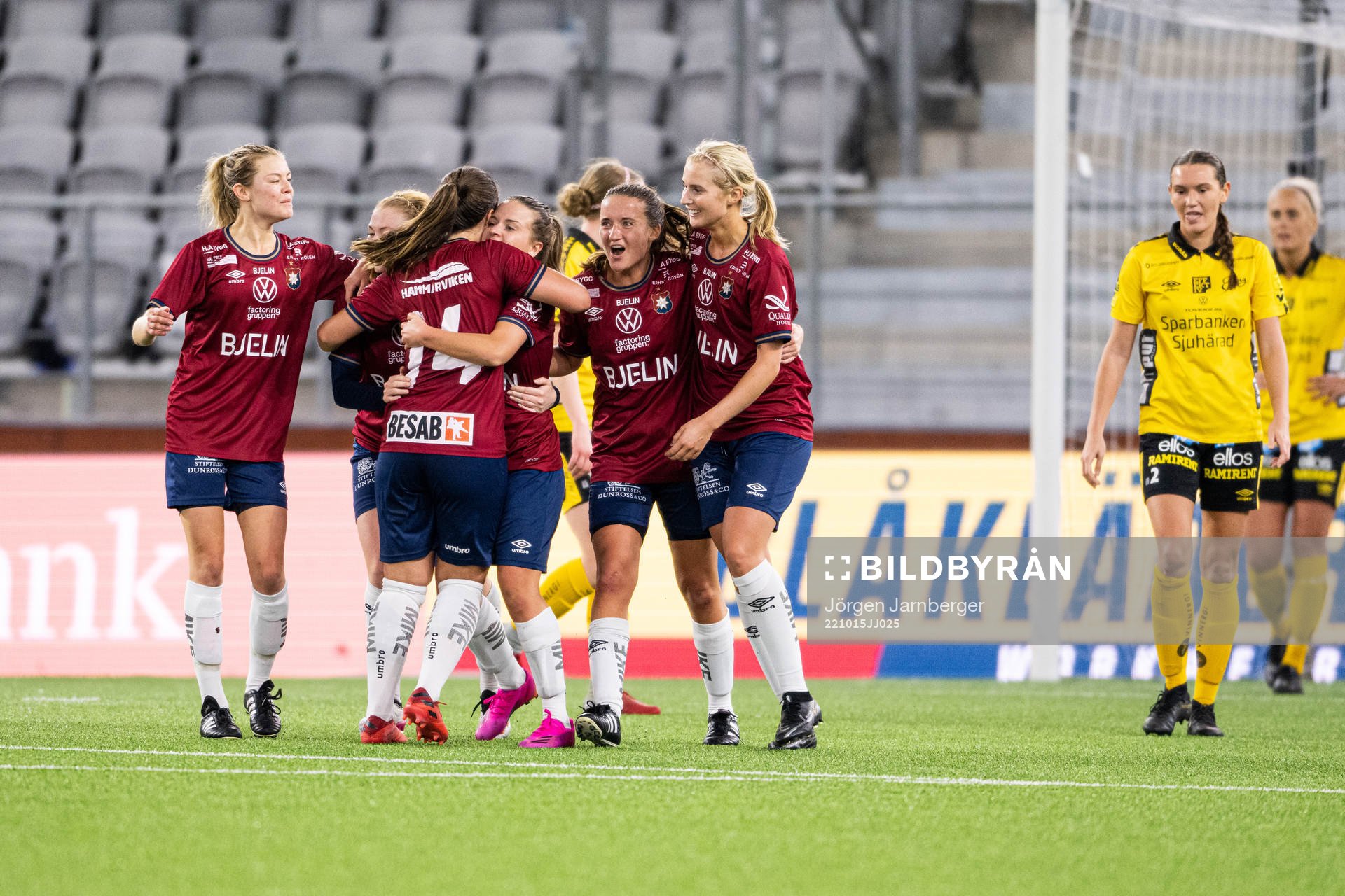 Örgrytes spelare jublar