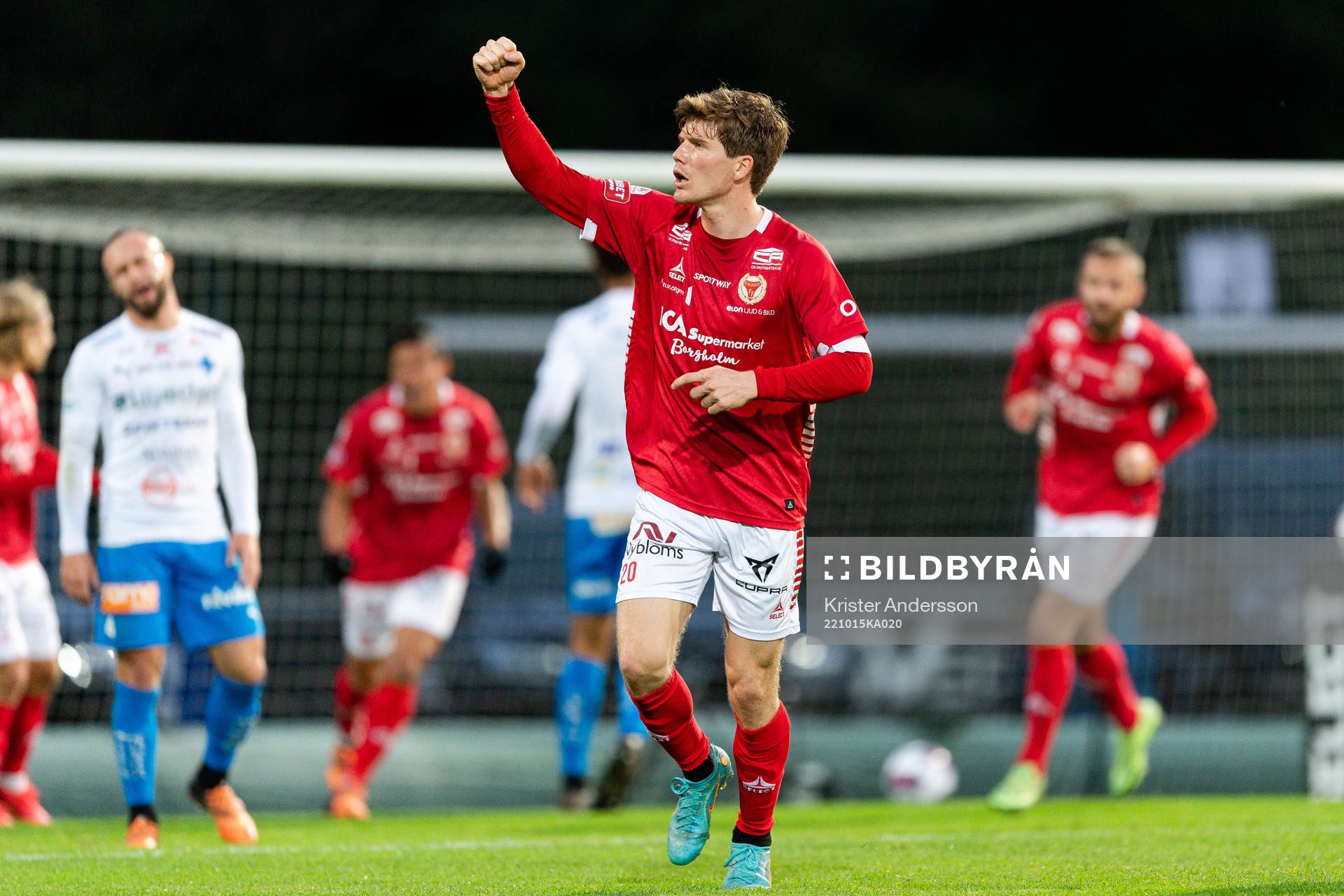 Kalmars Oliver Berg jublar