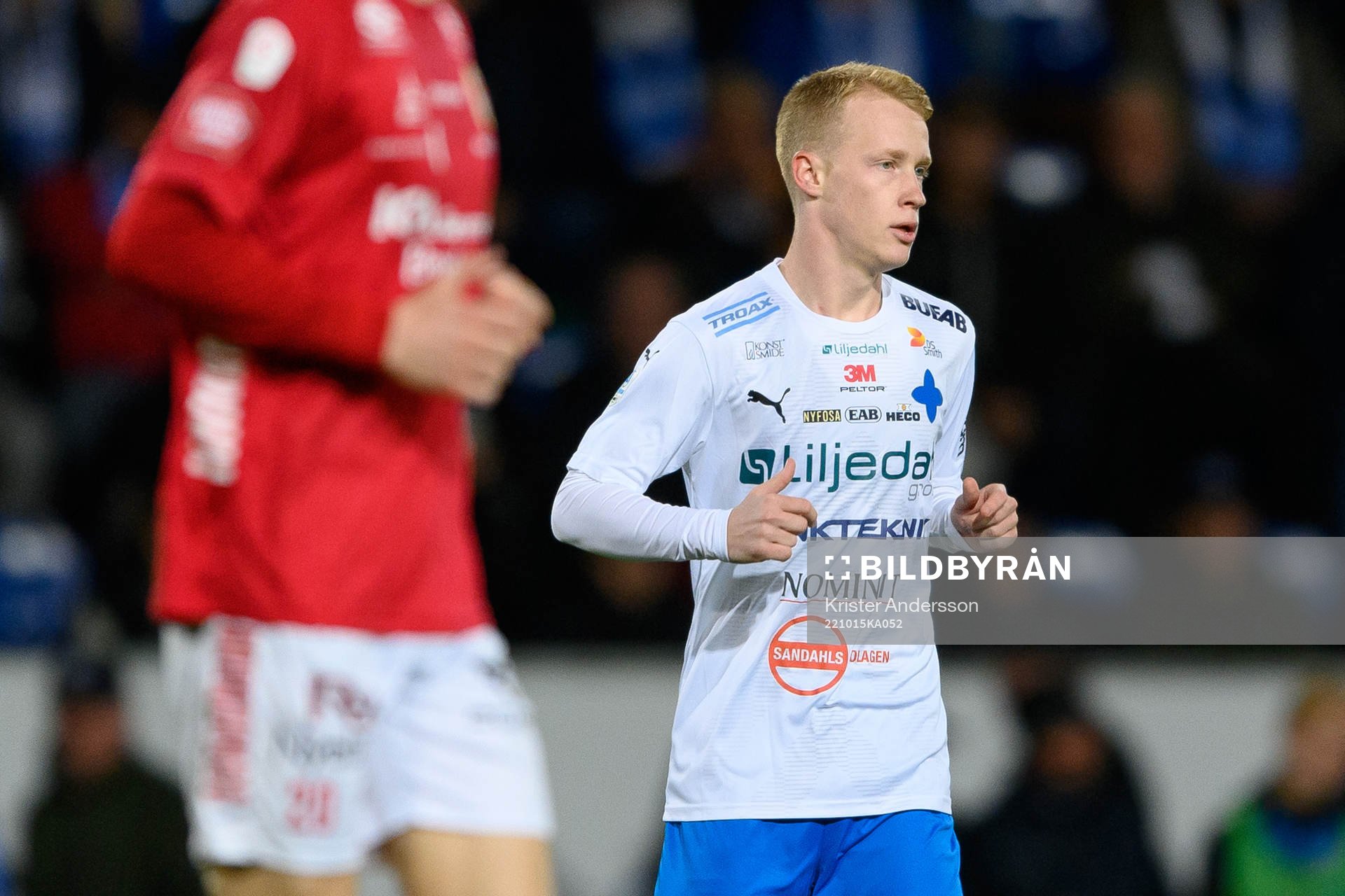 Värnamos David Edvardsson under fotbollsmatchen i Allsvenskan mellan Värnamo och Kalmar den 15 oktober 2022 i Värnamo. 