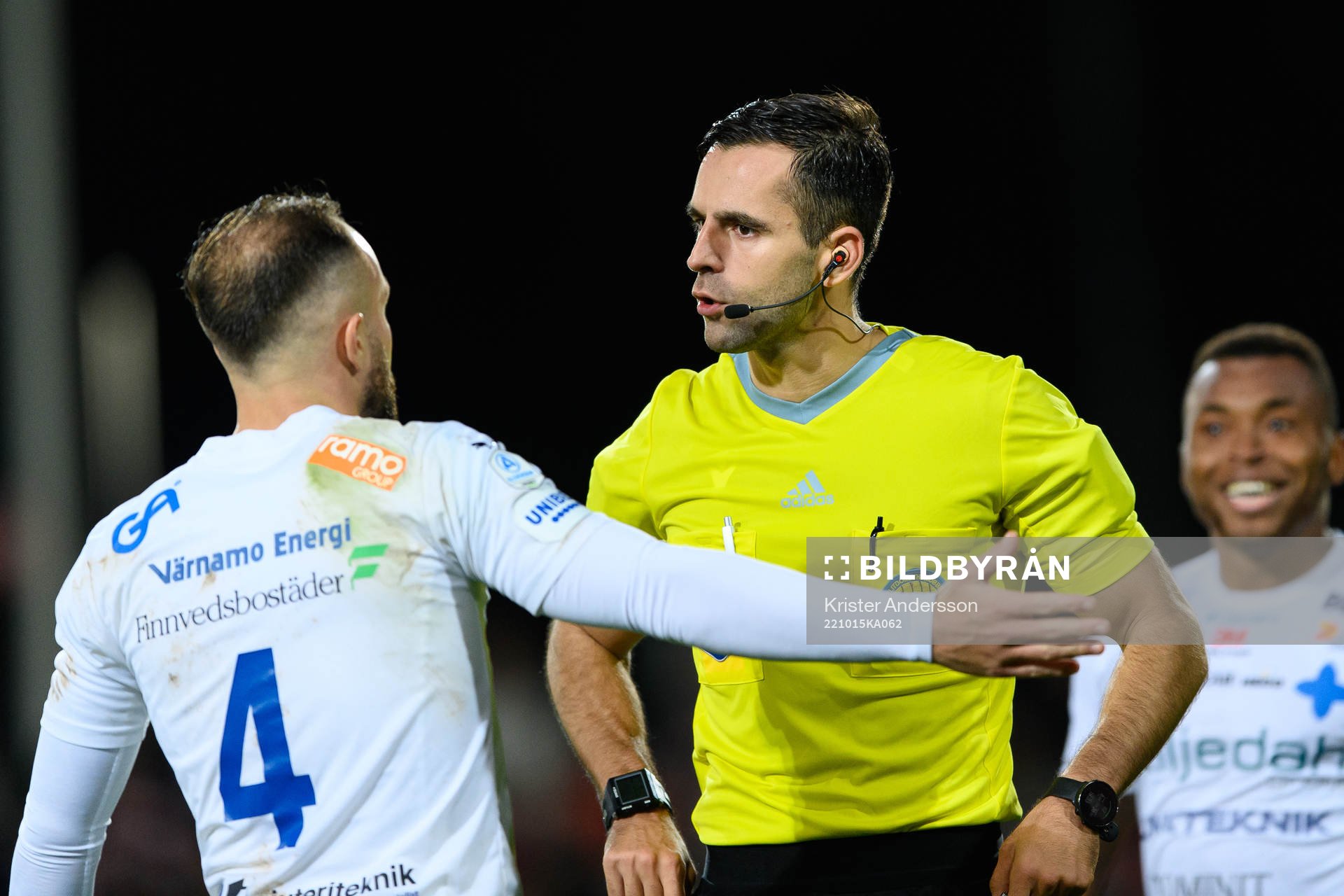 Domare Granit Maqedonci och Värnamos Evaldo Nascimento