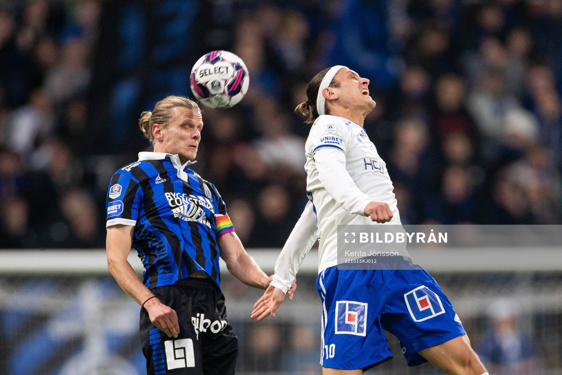 Sirius Tim Björkström och IFK Norrköpings Jonathan Levi