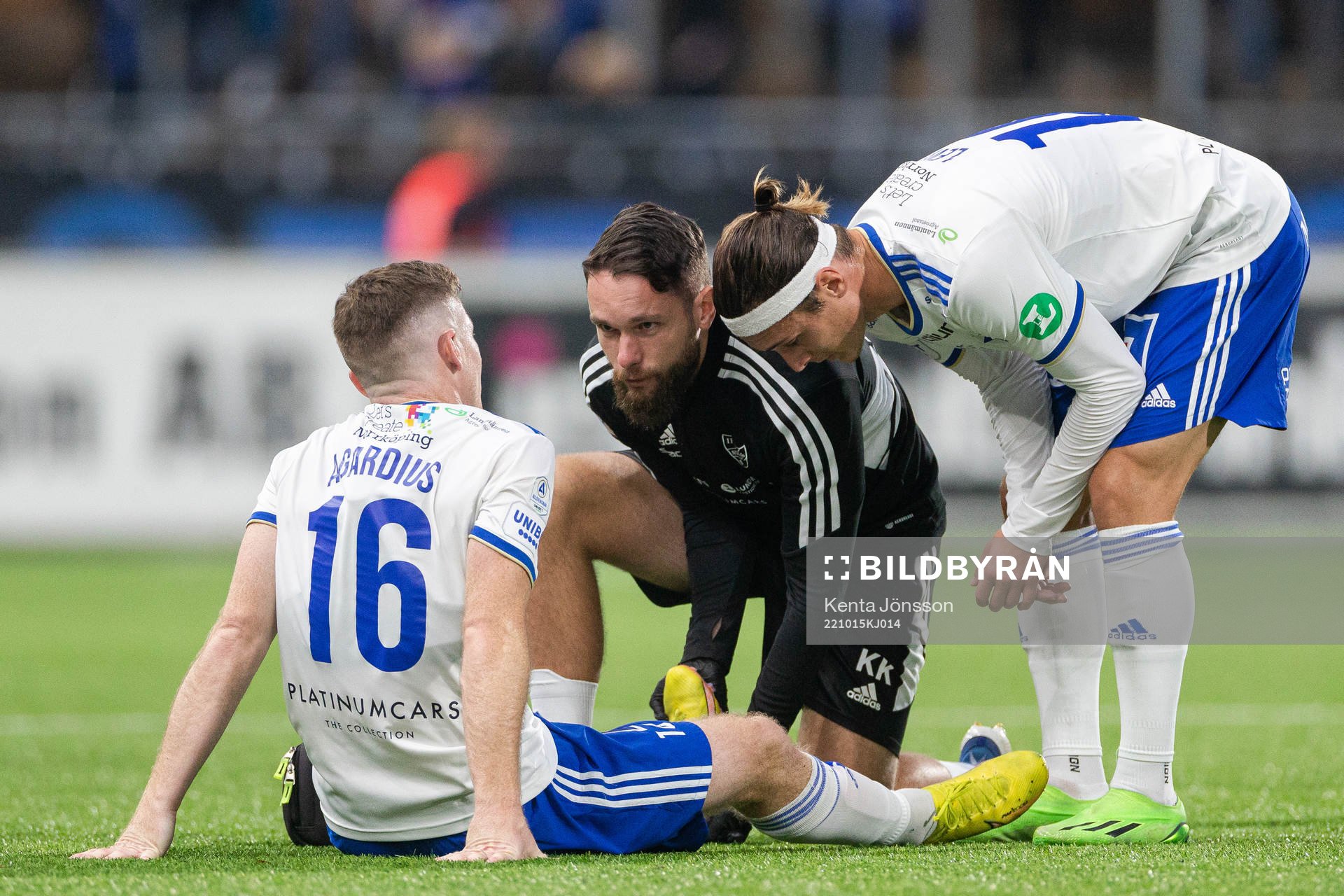 IFK Norrköpings Viktor Agardius får vård