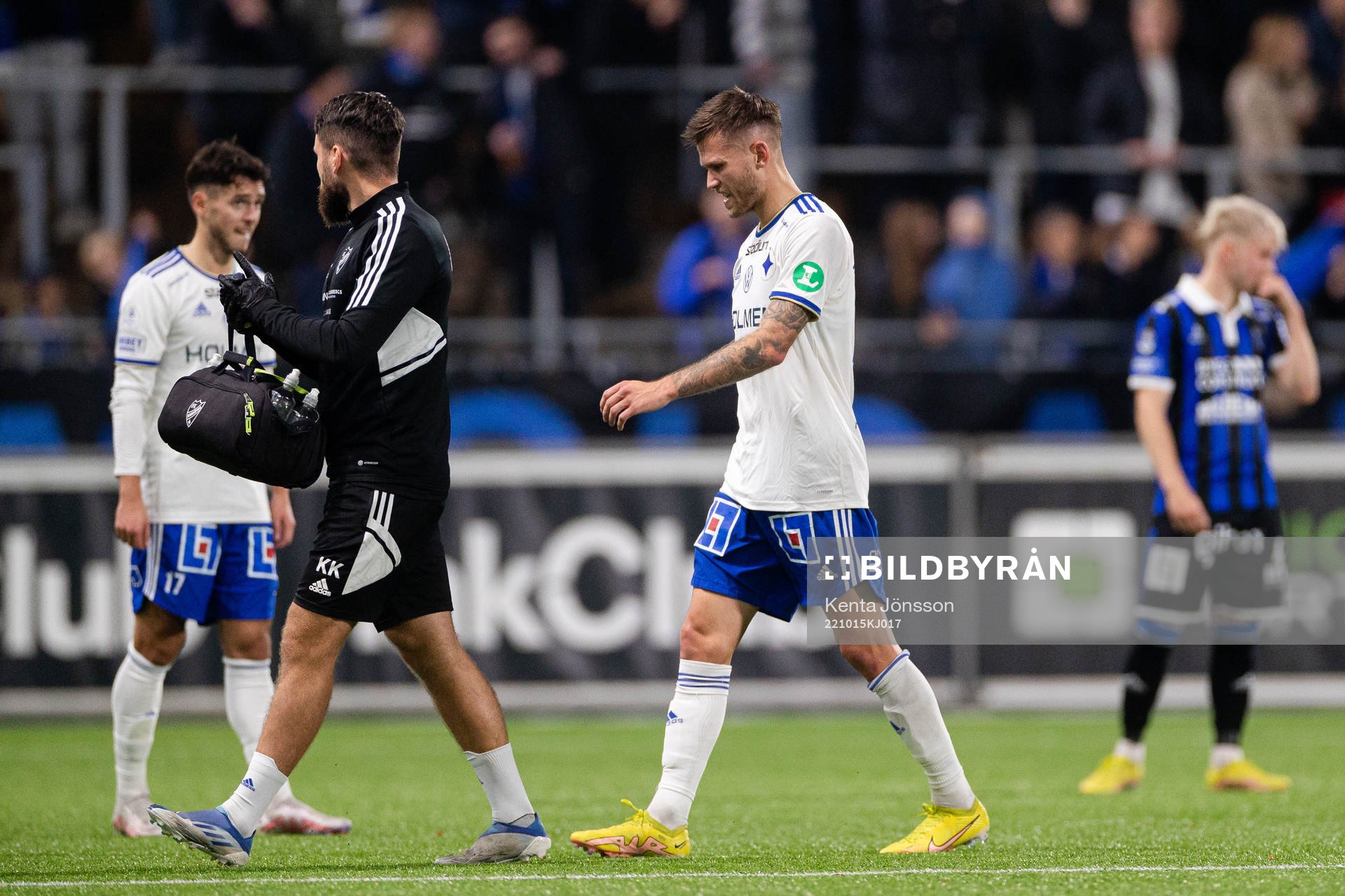 IFK Norrköpings Arnor Traustason lämnar planen