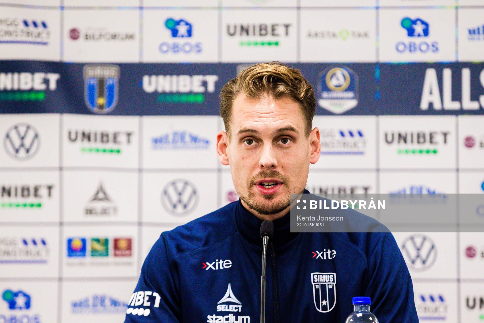 Sirius tränare Daniel Bäckström under presskonferensen efter fotbollsmatchen i Allsvenskan mellan Sirius och IFK Norrköping den 15 oktober 2022 i Uppsala.