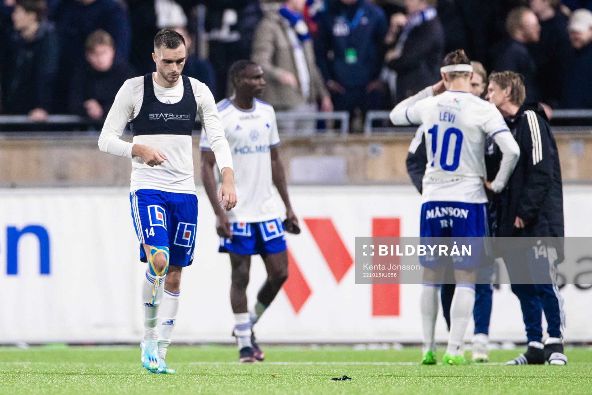 IFK Norrköpings Egzon Binaku deppar