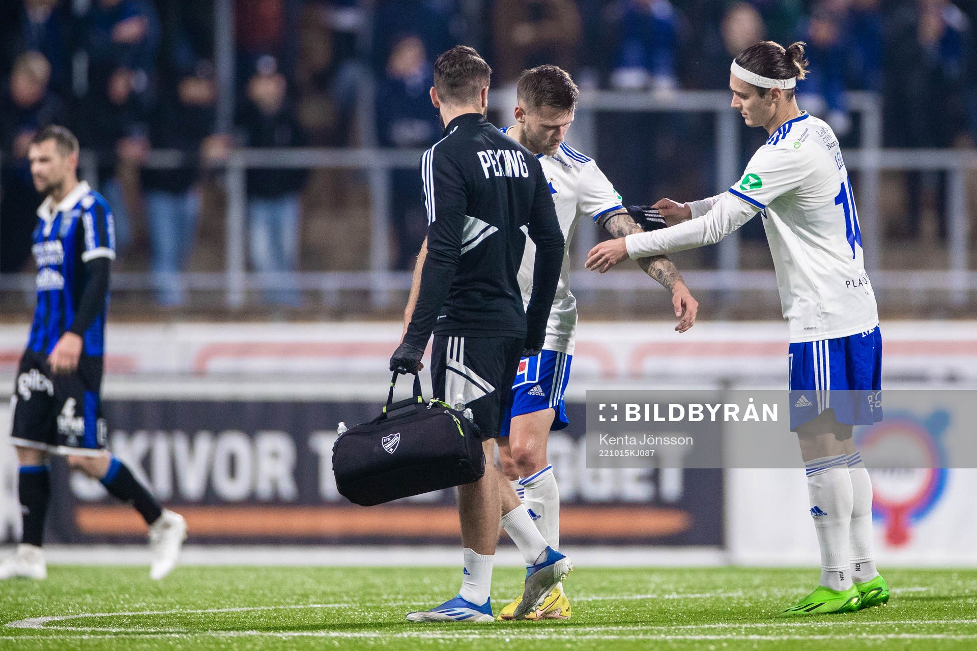 IFK Norrköpings Arnor Traustason lämnar kaptensbindeln