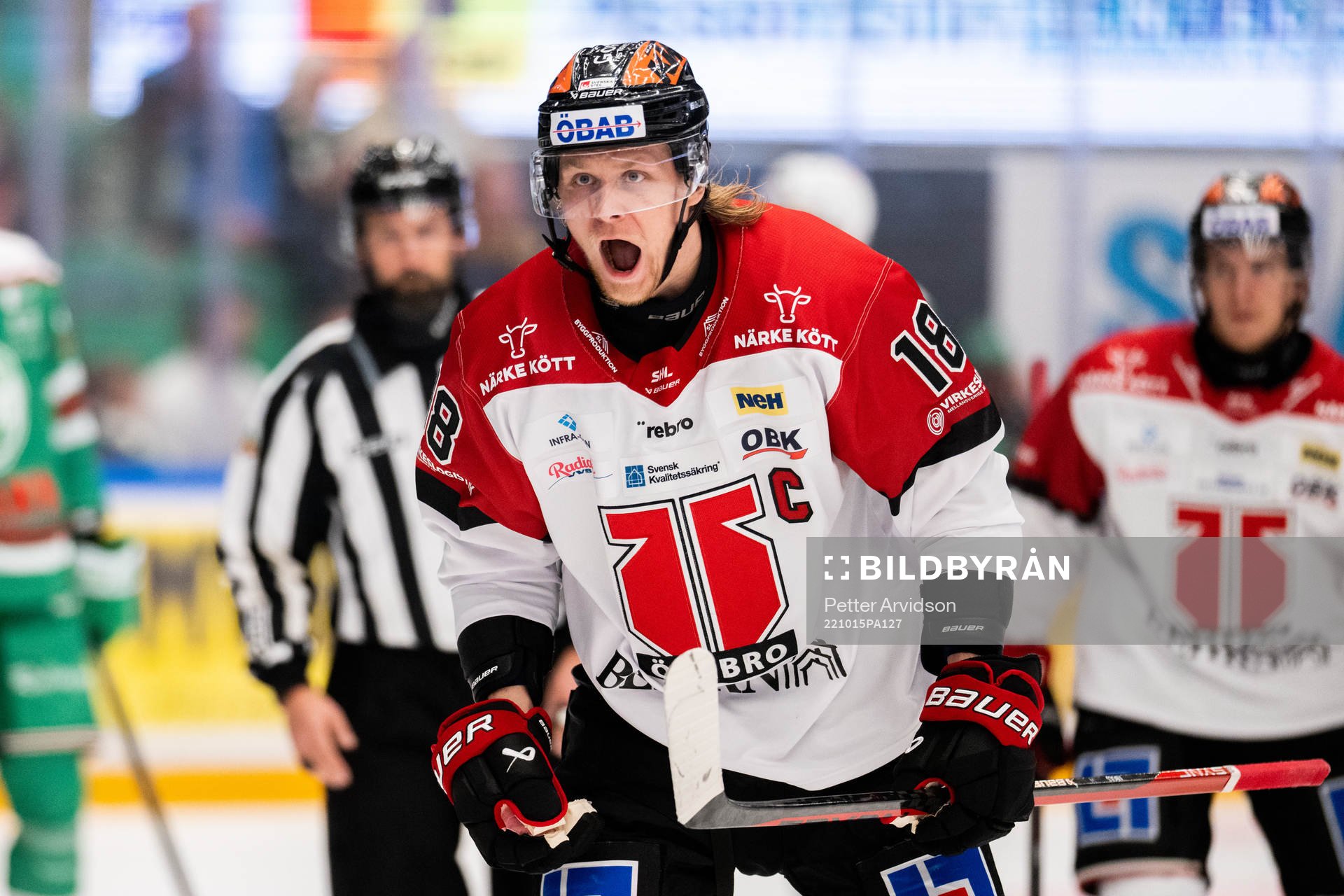 Örebros Rodrigo Abols jublar