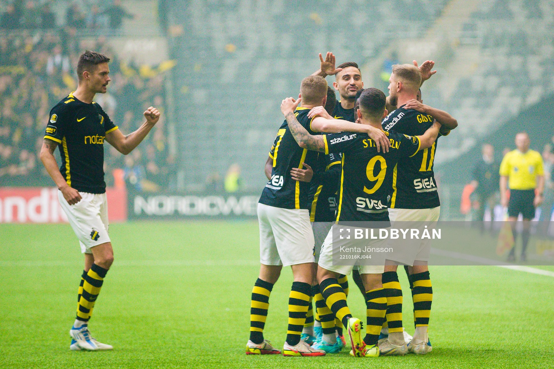 s John Guidetti jublar