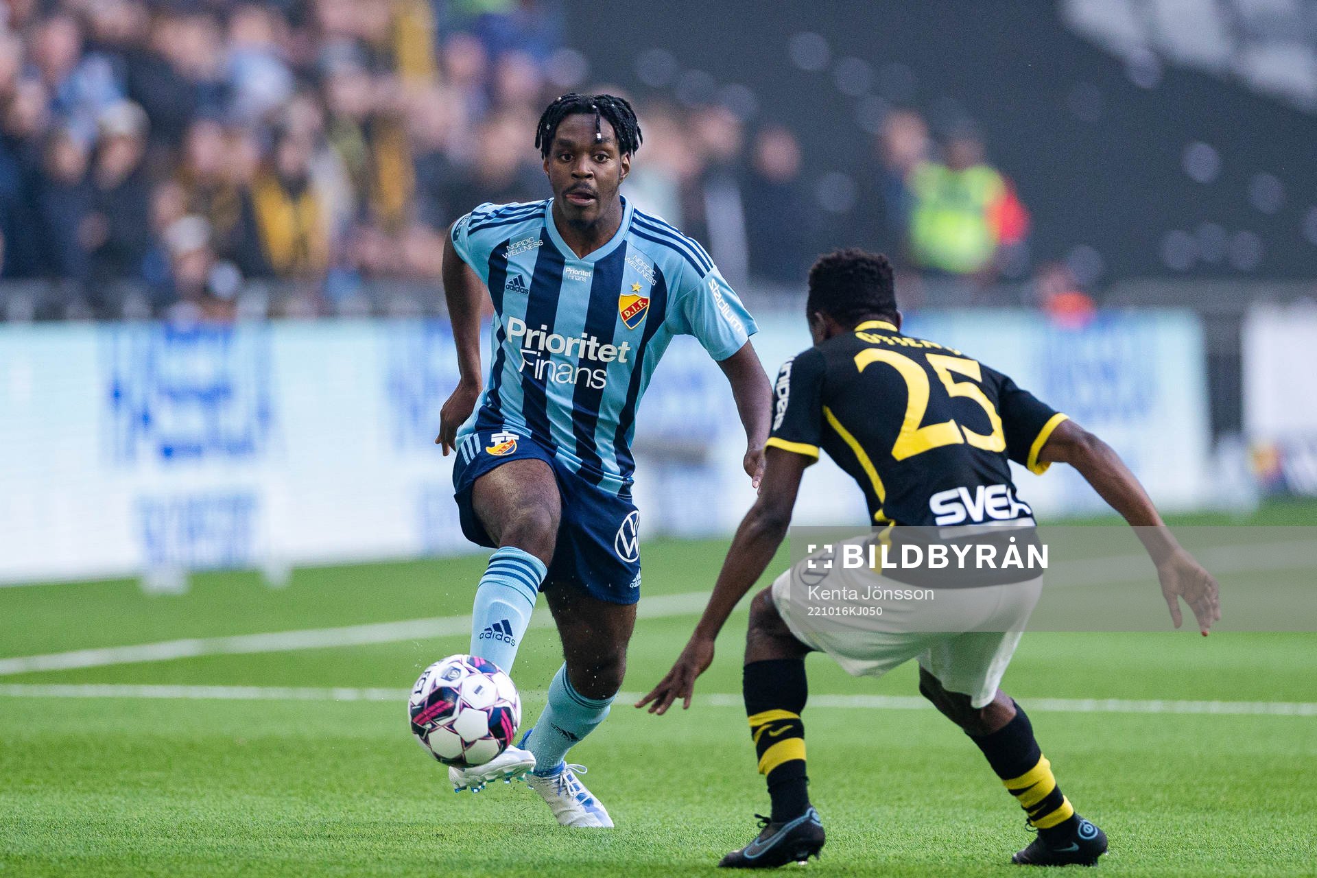 Djurgårdens Joel Asoro och AIKs Erick Otieno Ouma