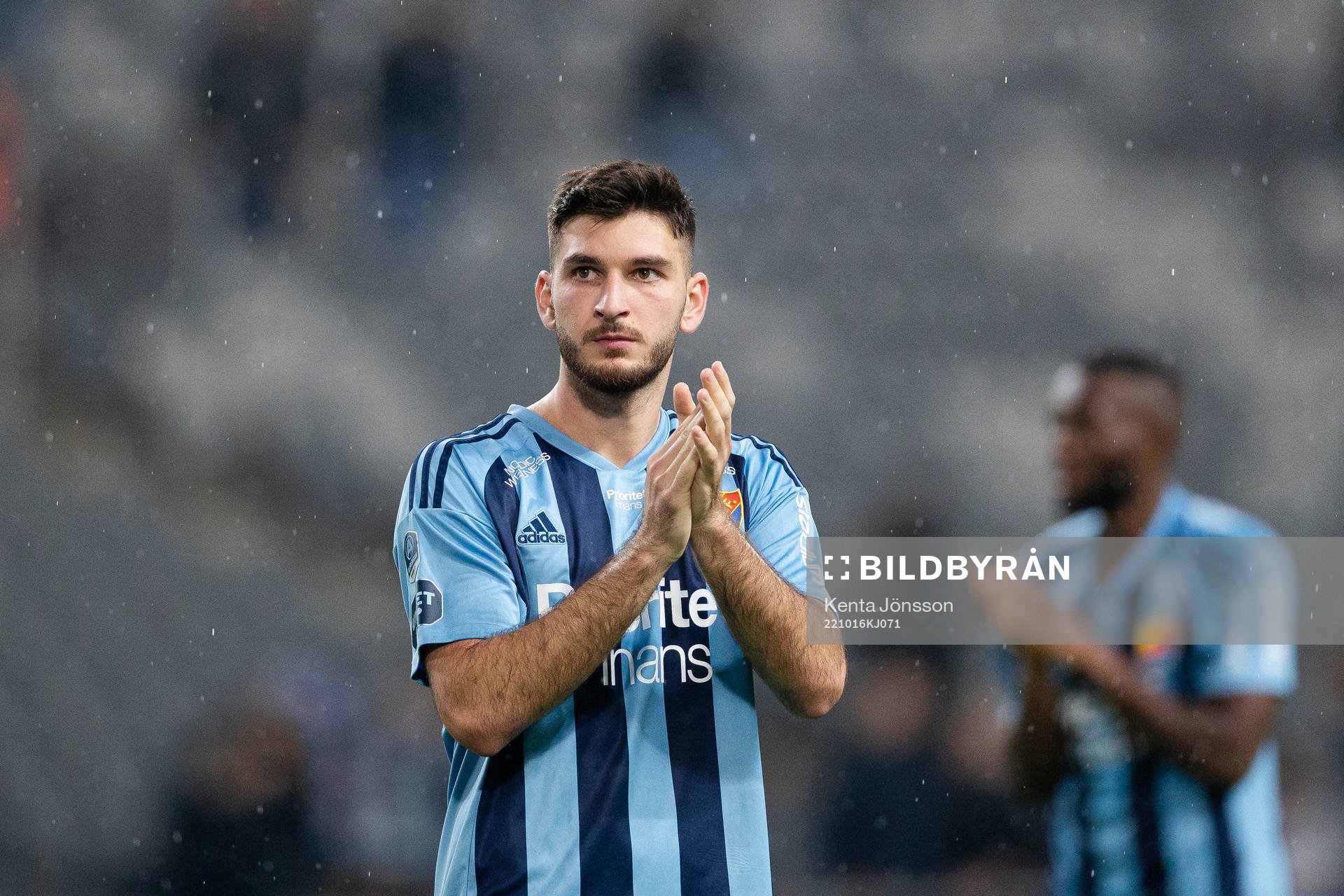 Djurgårdens Besard Sabovic deppar