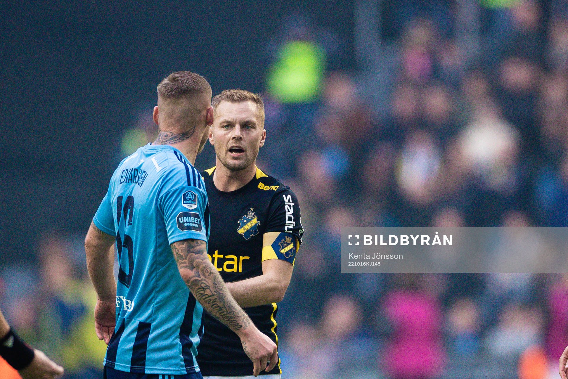 s Sebastian Larsson