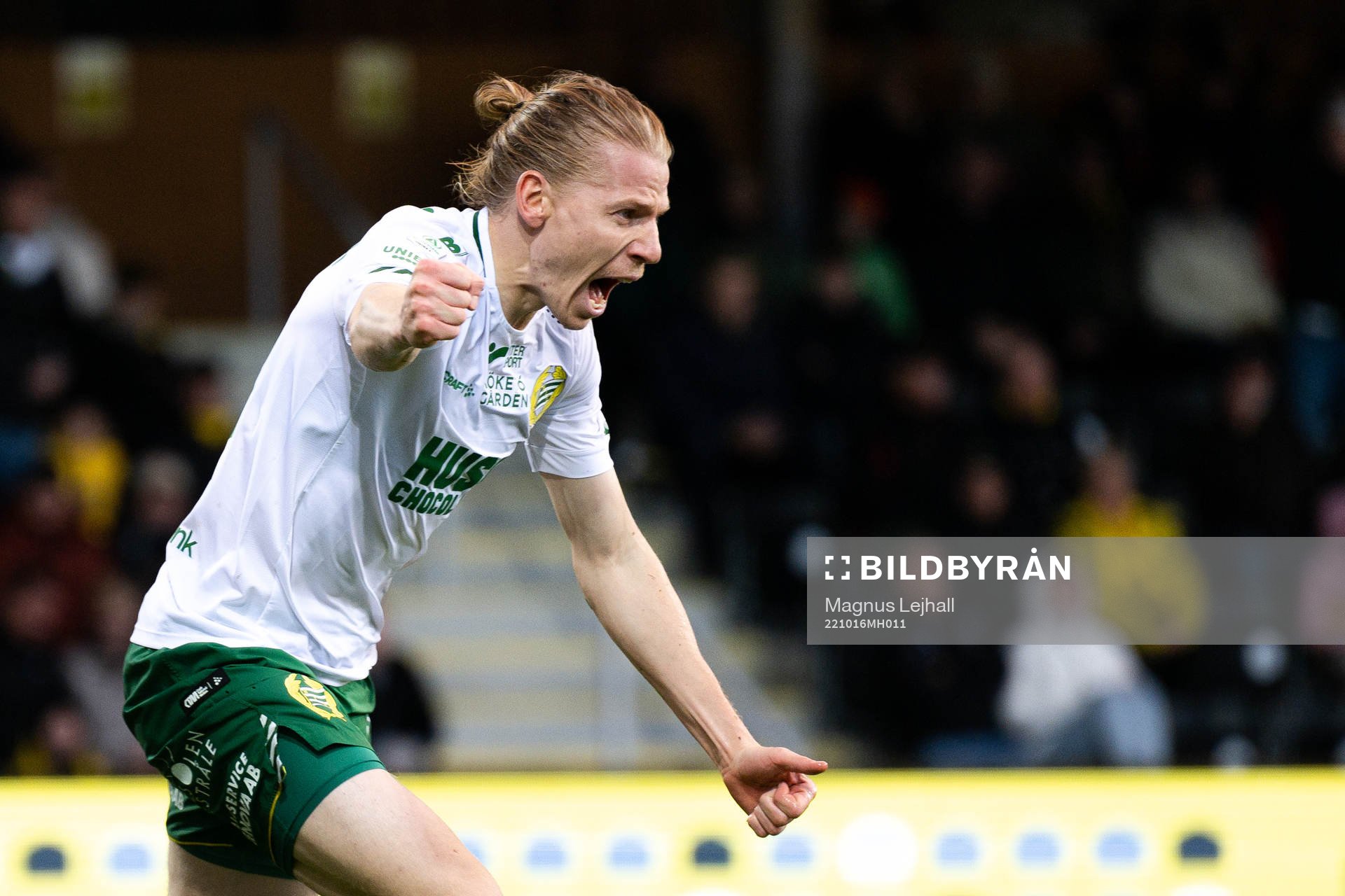 Hammarbys Gustav Ludwigson jublar