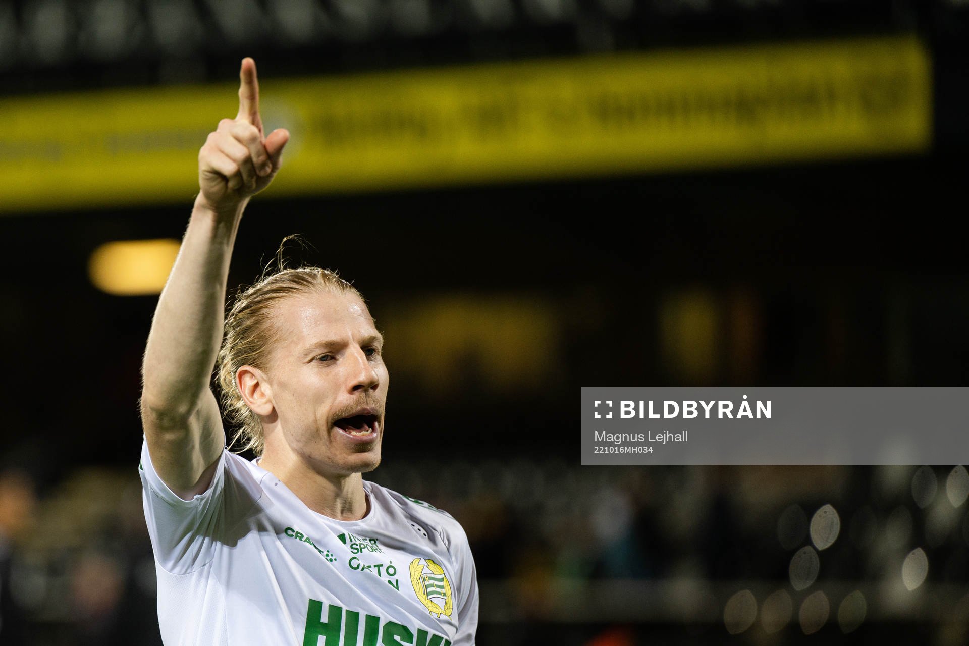 Hammarbys Gustav Ludwigson jublar
