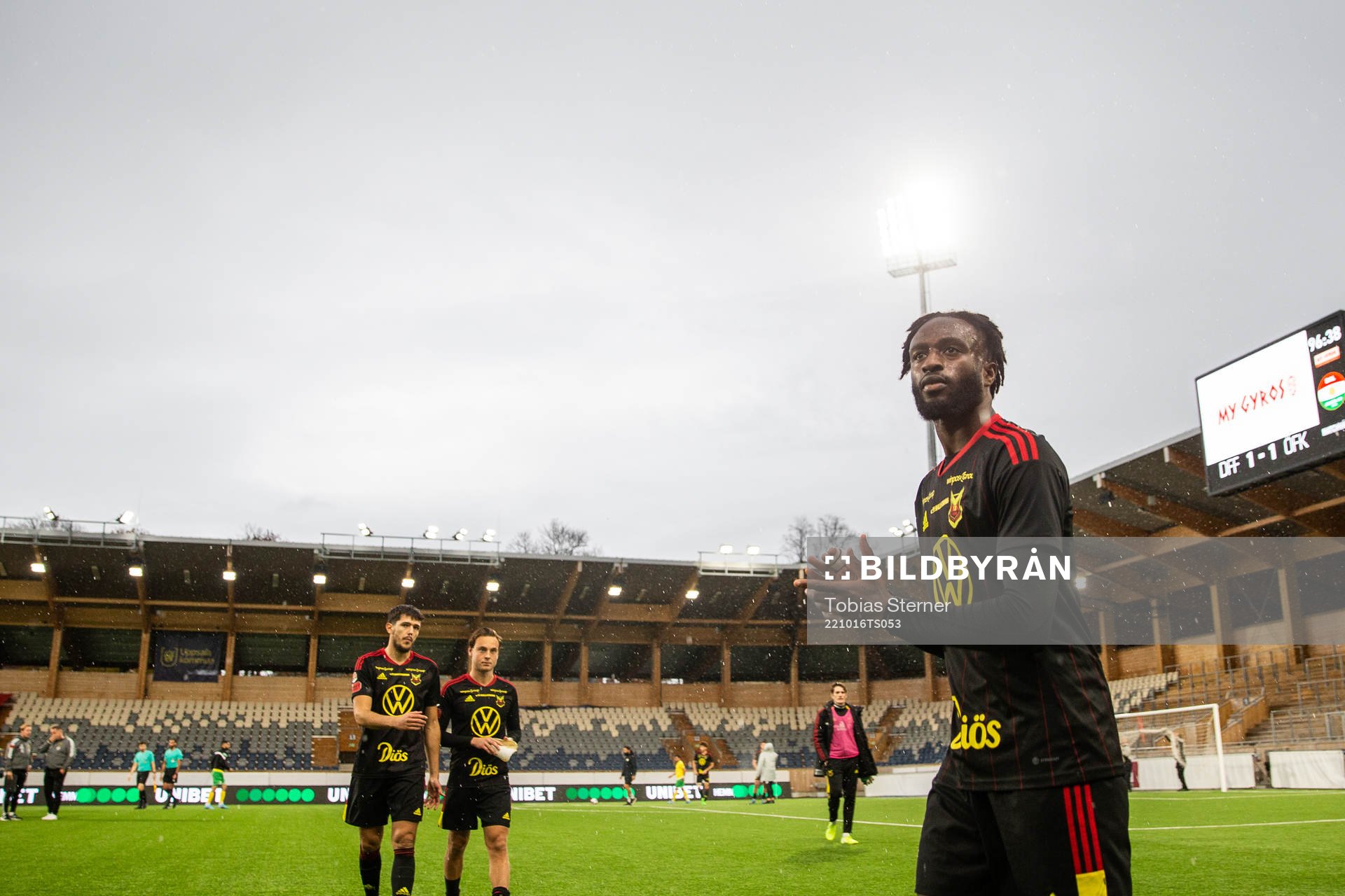Östersunds Mansour Sinyan deppar