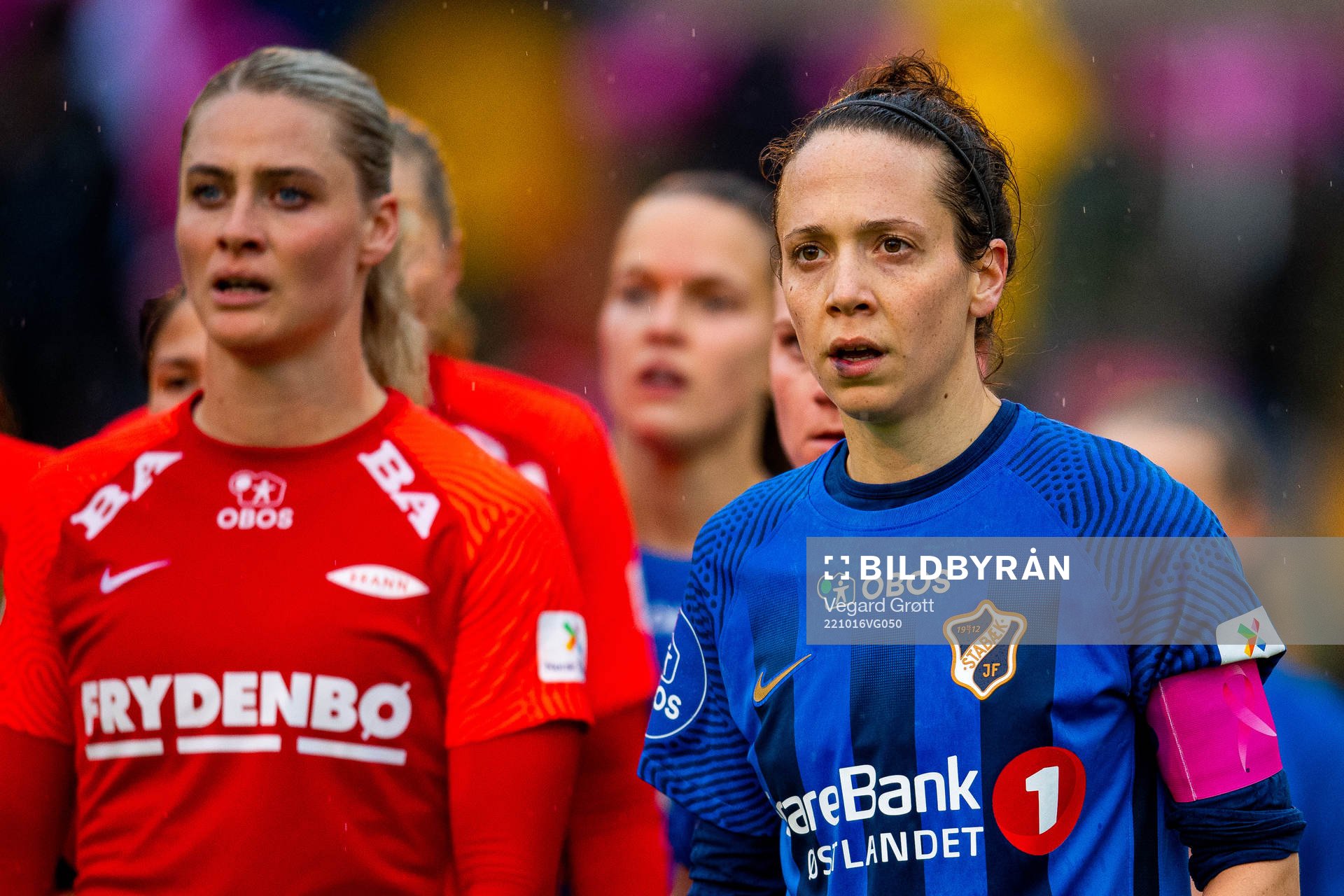 Svava Ros Gudmundsdottir of Brann and Melissa Berman Bjånesøy of Stabæk during the Toppserien football match between Brann and Stabæk on October 16, 2022 in Sandviken.