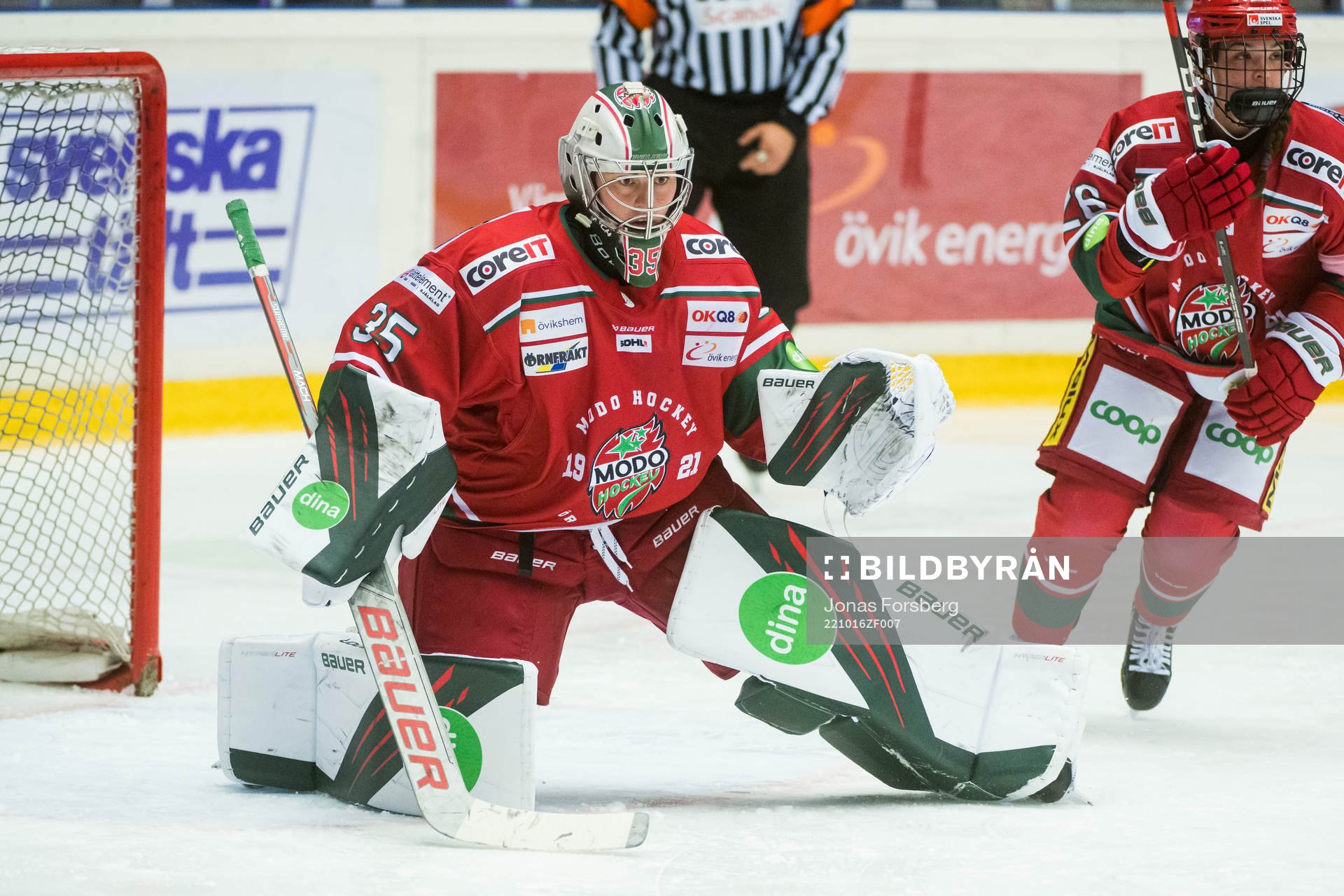 Modos målvakt Lauren Bench