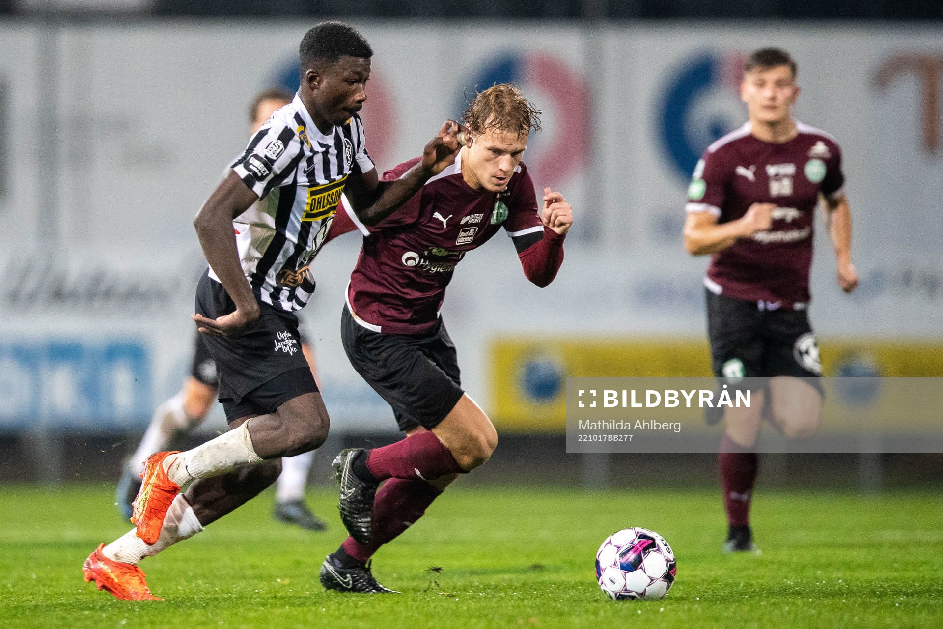 Landskronas Ousmane Diawara och Västerås SKs Herman