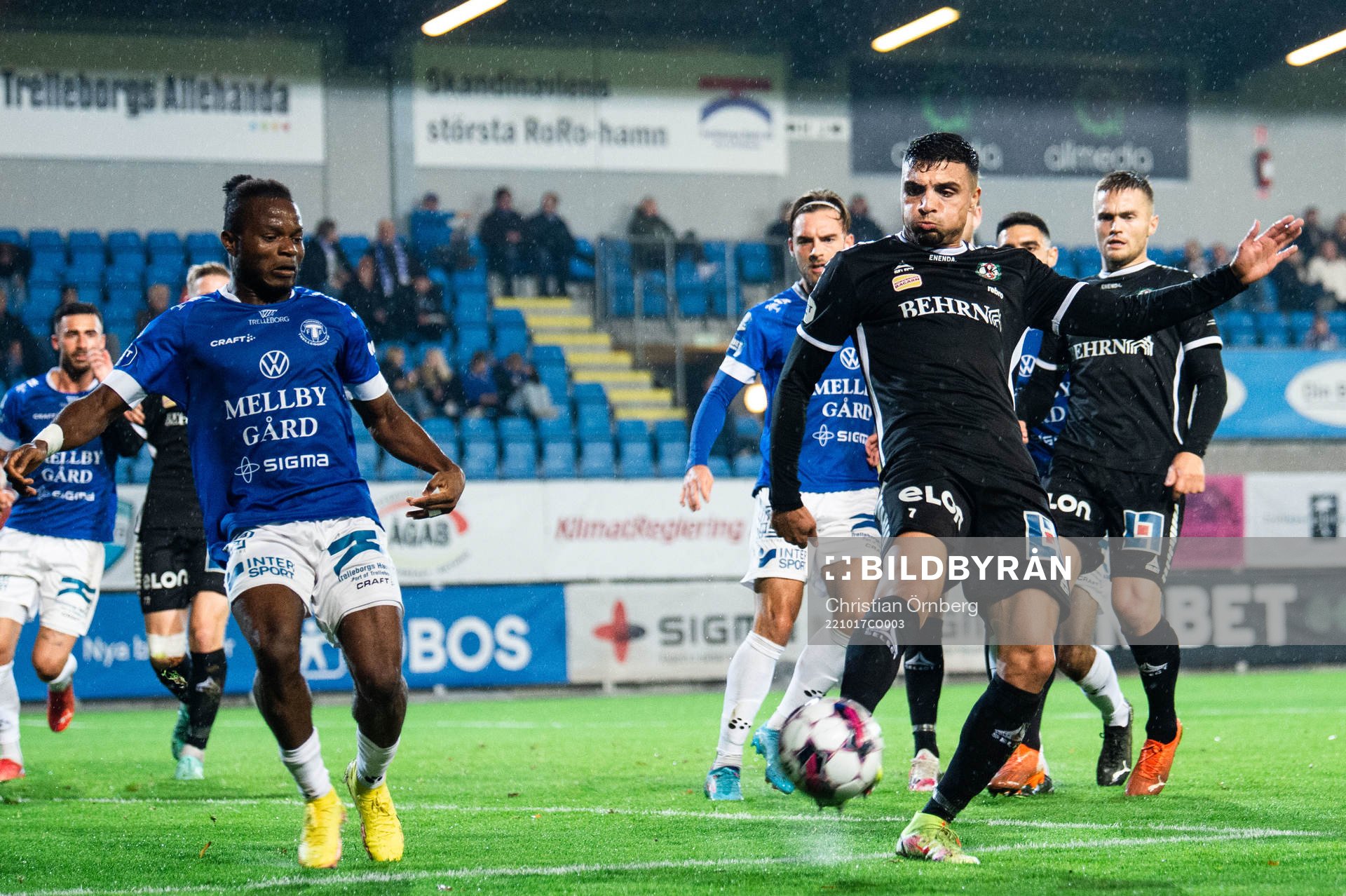 Örebros Ahmed Yasin och Trelleborgs Henry Offia