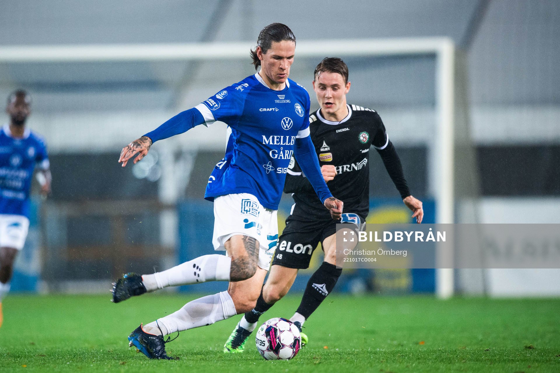 Trelleborgs Isak Jönsson och Örebros Noel Milleskog