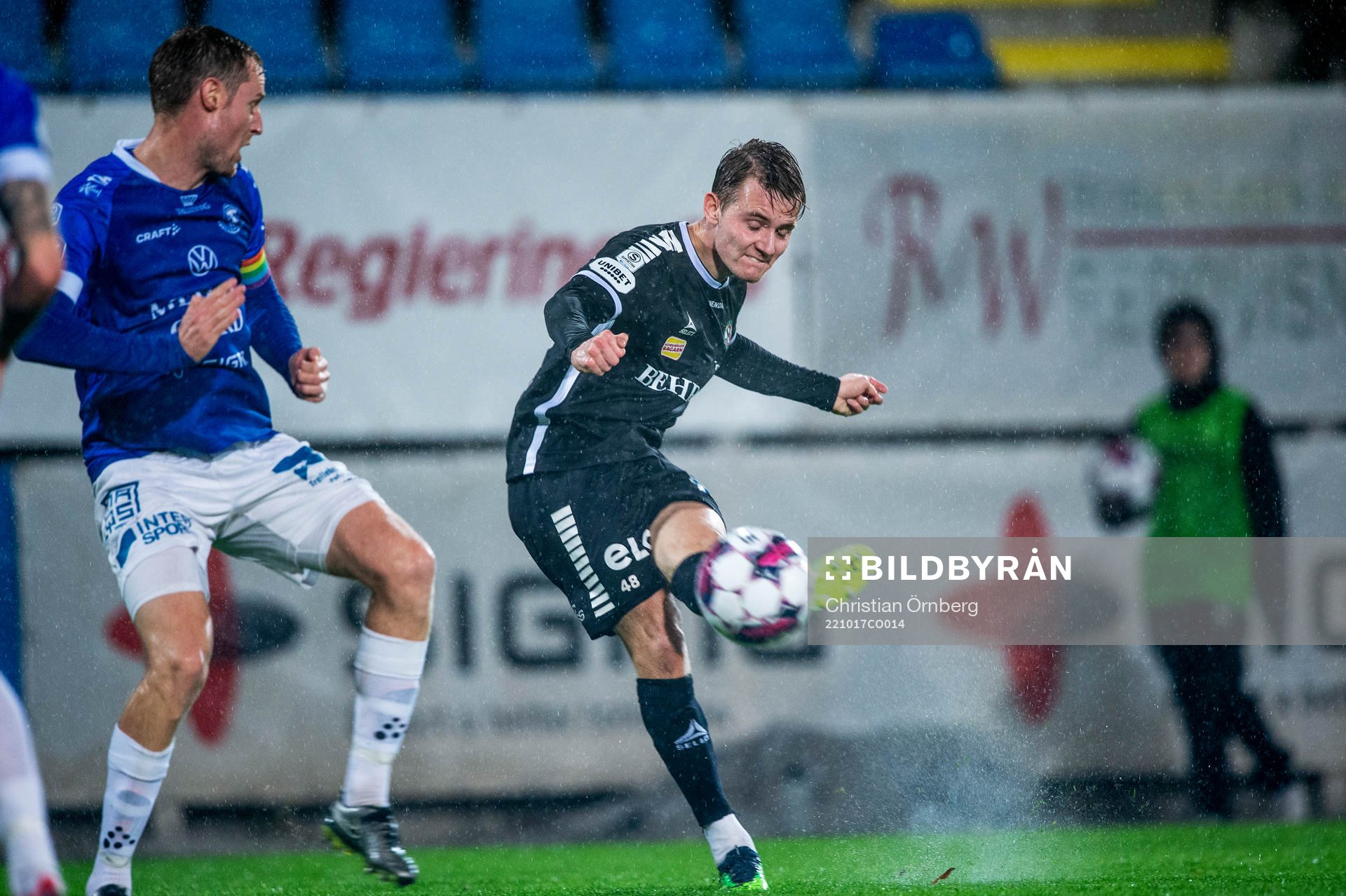 Örebros Noel Milleskog mot Trelleborgs Anton Tideman