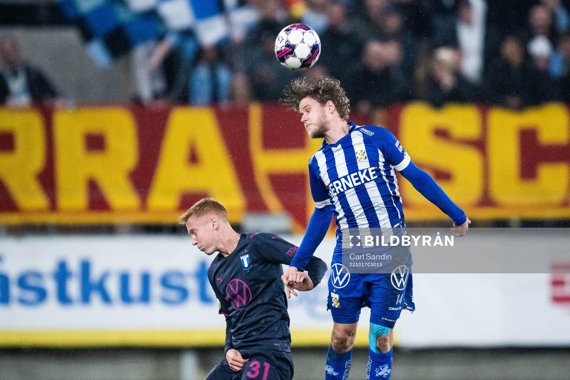 Malmö FFs Hugo Larsson och IFK Göteborgs Gustaf Norlin