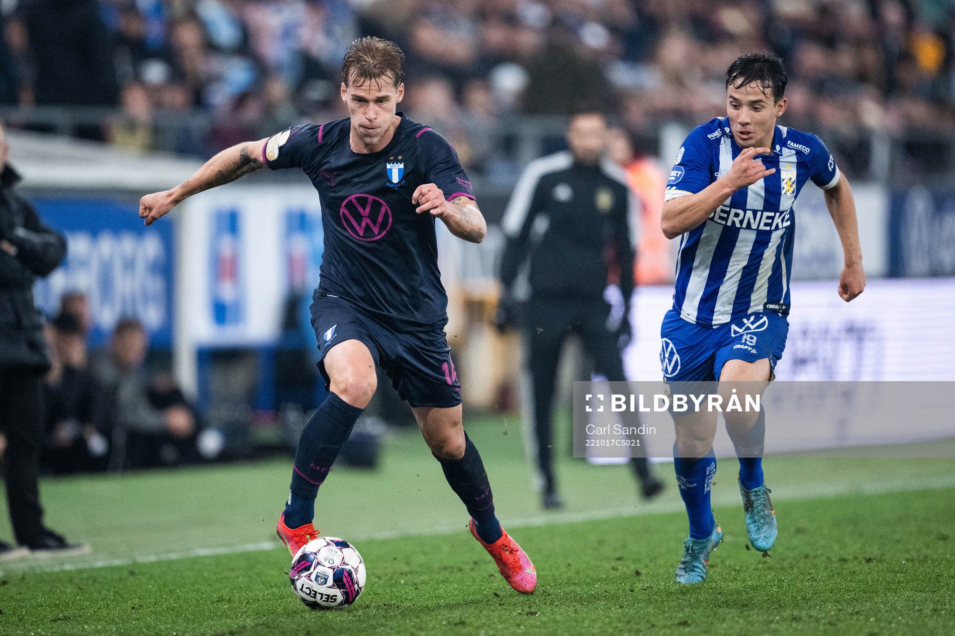 Malmö FFs Felix Beijmo och IFK Göteborgs Hussein Carneil