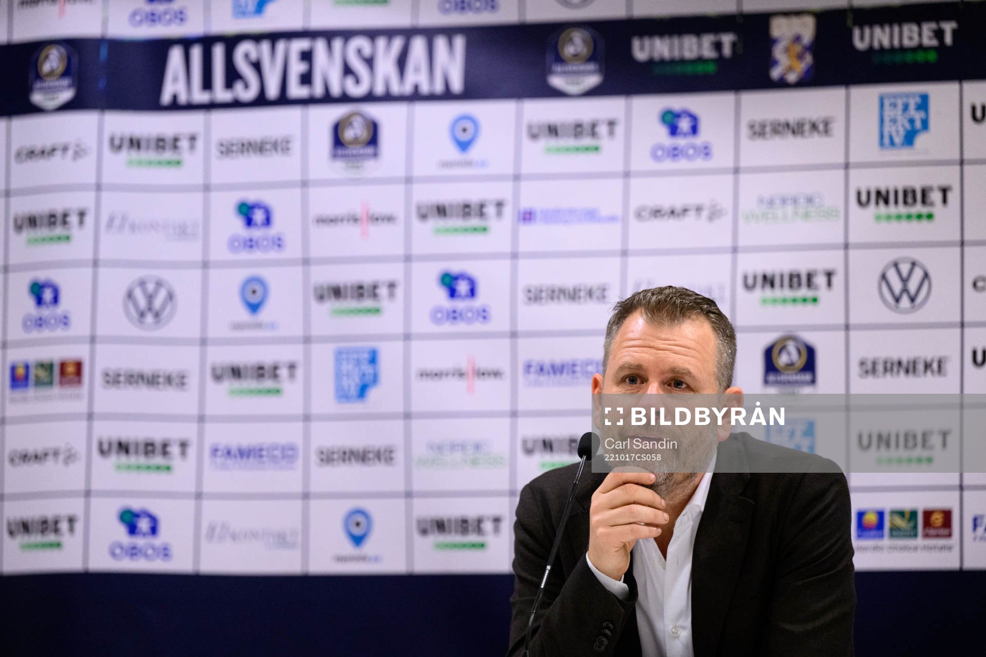 IFK Göteborgs tränare Mikael Stahre på en presskonferens