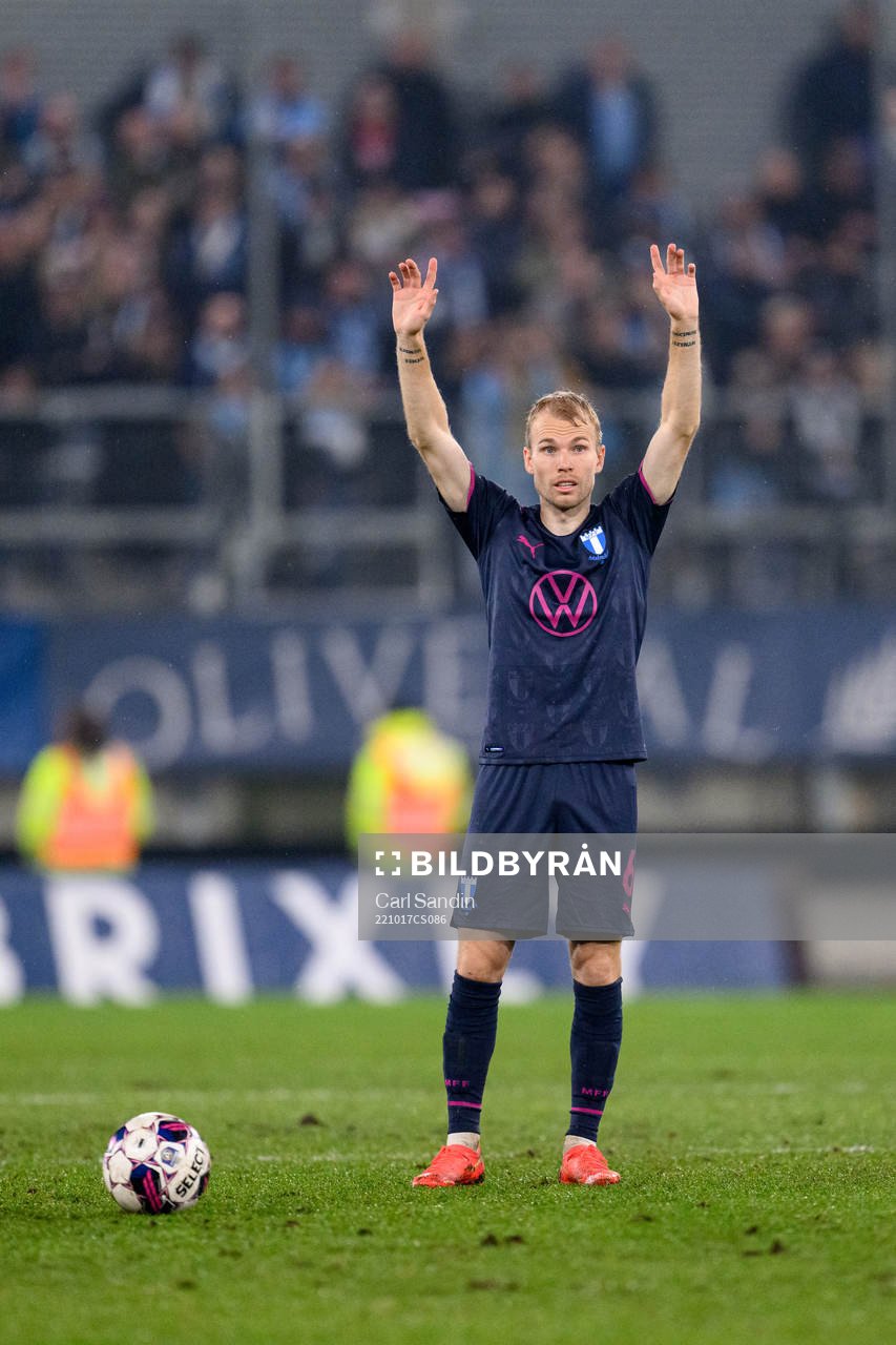 Malmö FFs Oscar Lewicki