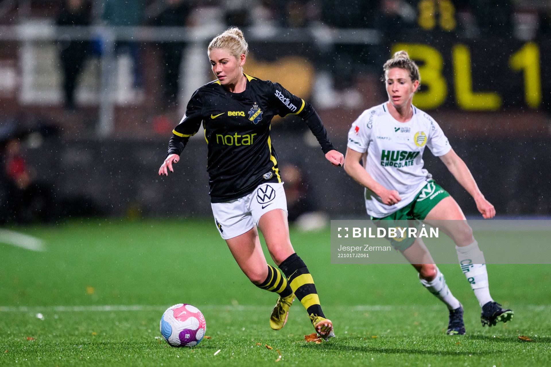 AIKs Wilma Ljung Klingwall och Hammarbys Elise