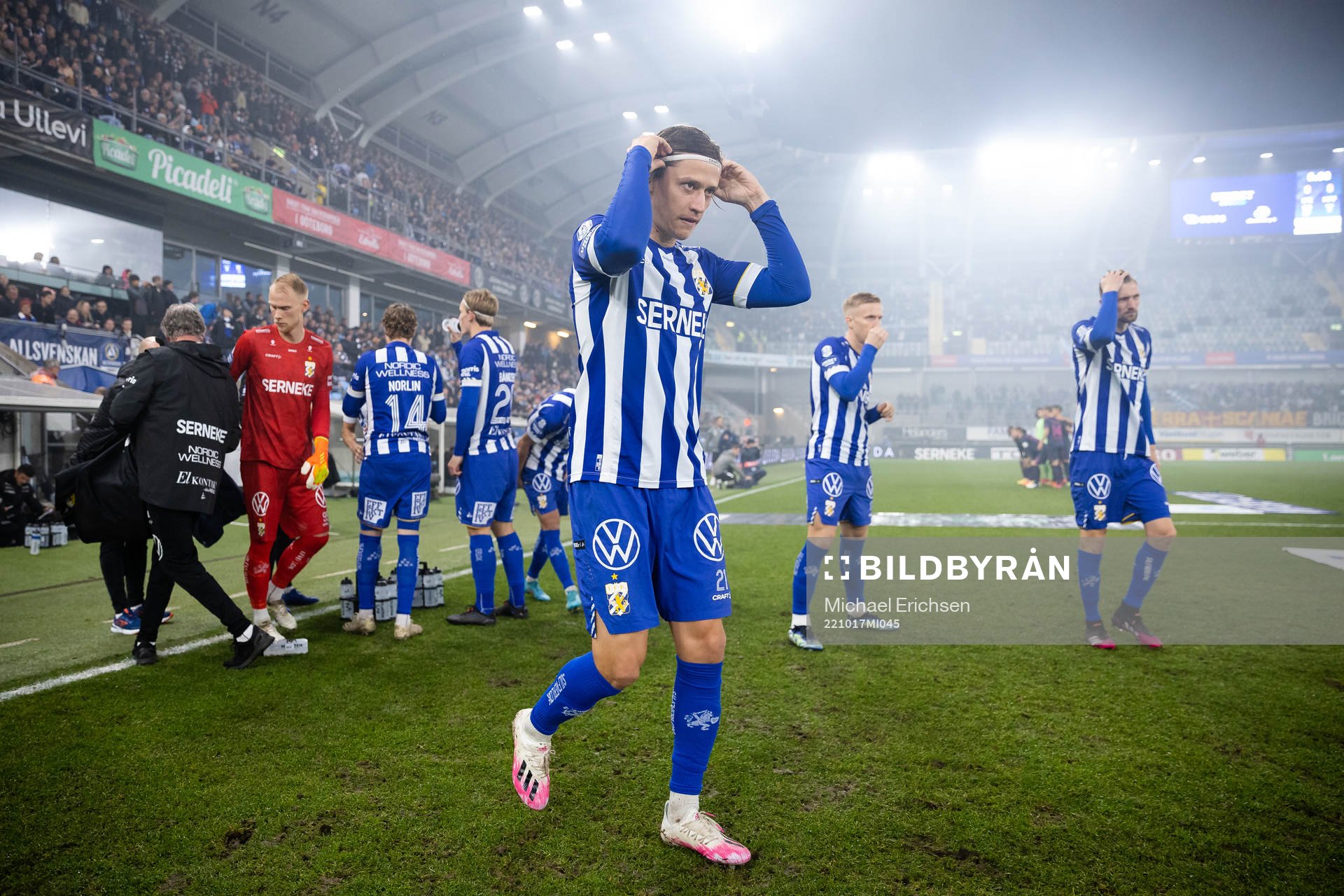 IFK Göteborgs Simon Thern innan fotbollsmatchen i