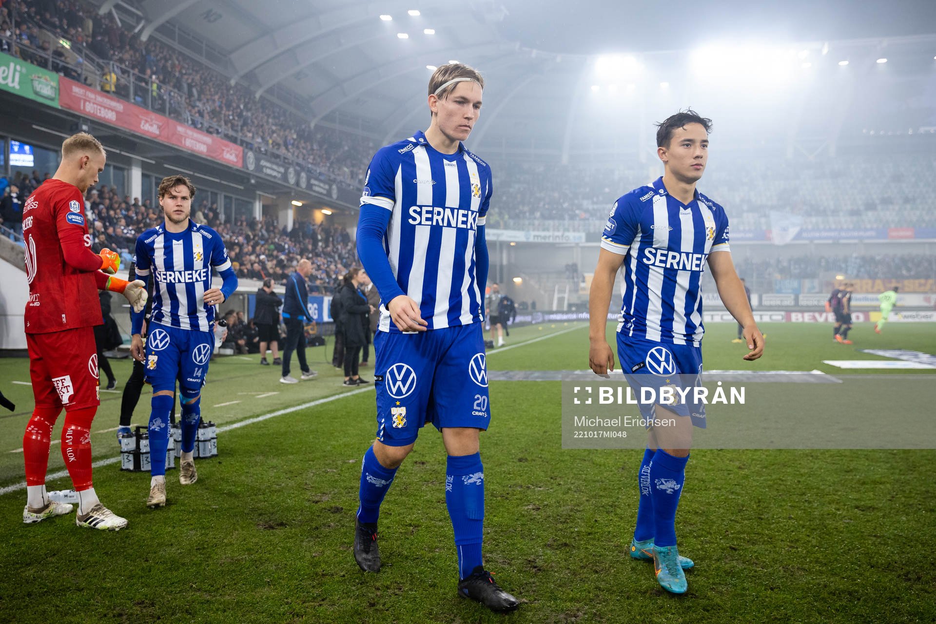 IFK Göteborgs Johan Bångsbo och Hussein Carneil  innan