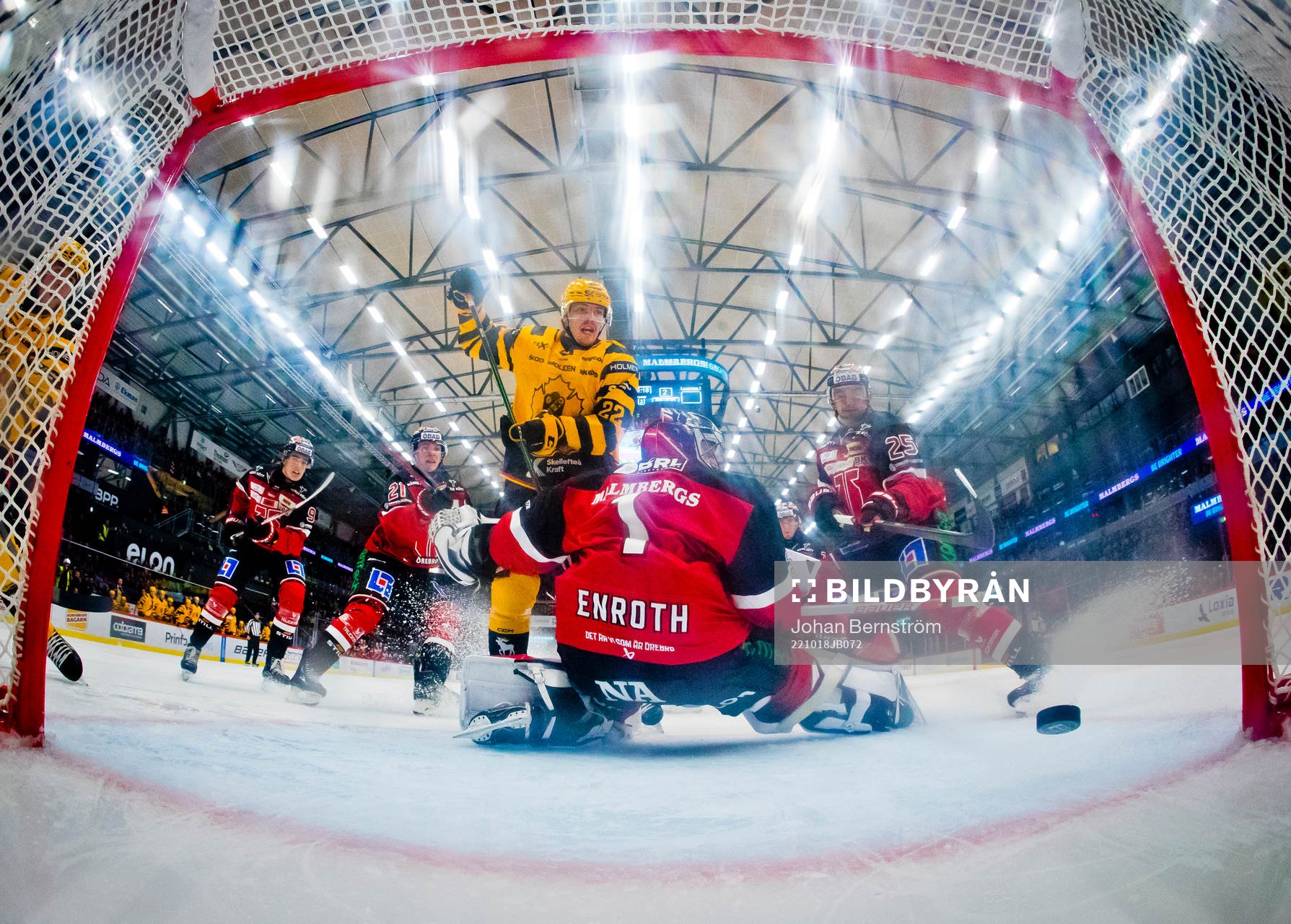 Skellefteås Jonathan Johnson gör 2-2 på Örebros
