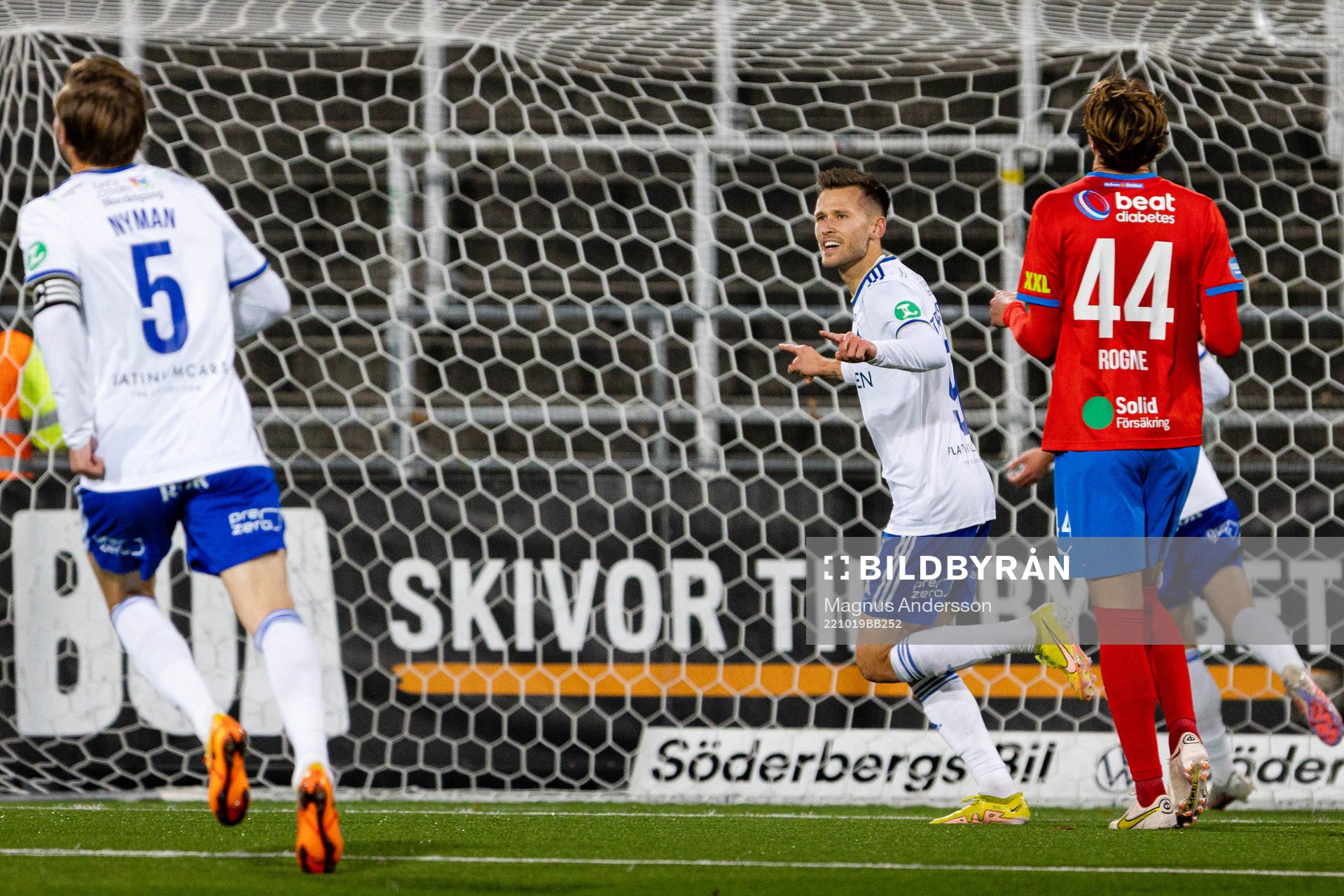 IFK Norrköpings Arnor Traustason jublar