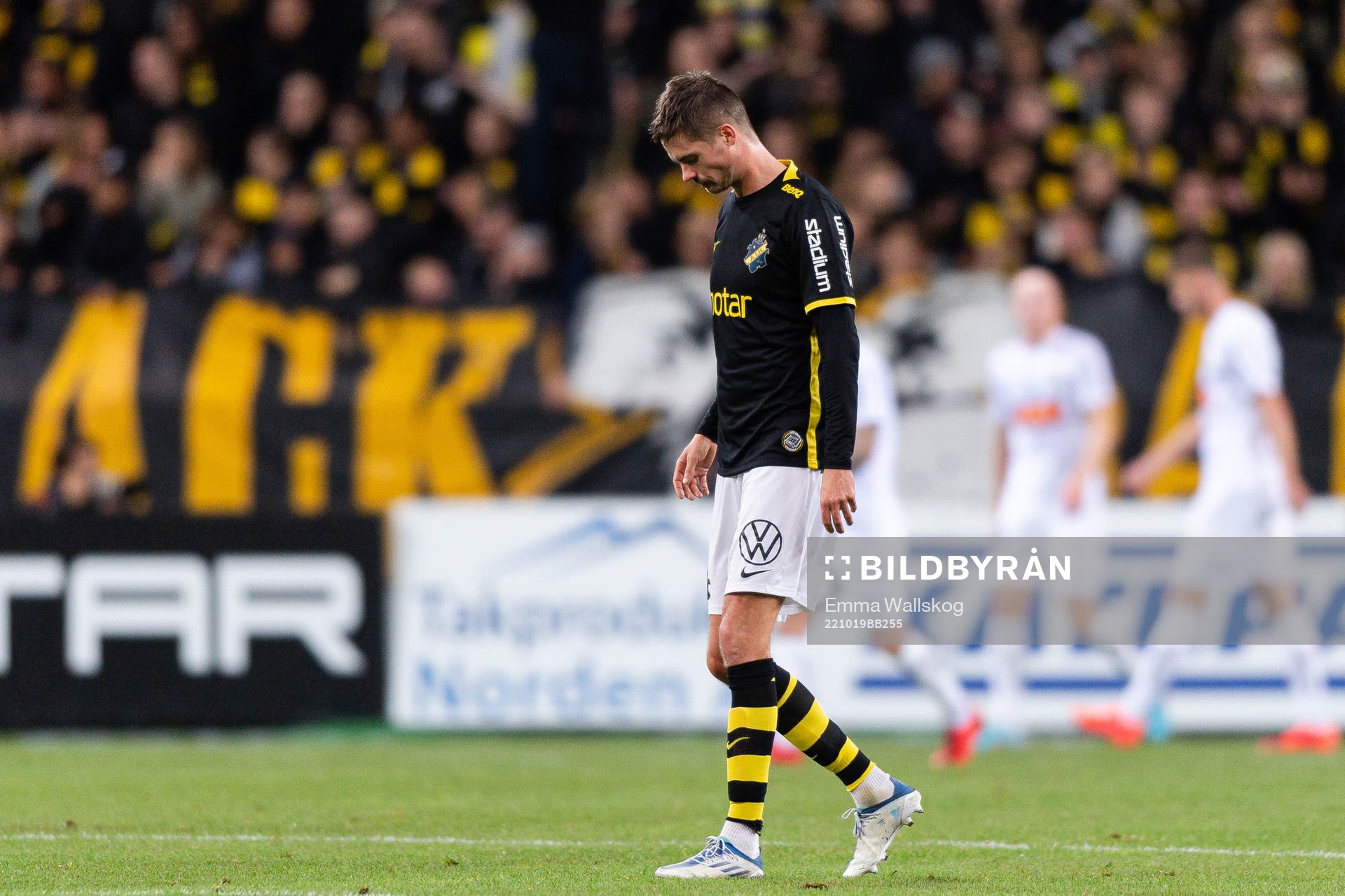 AIKs Mikael Lustig deppar