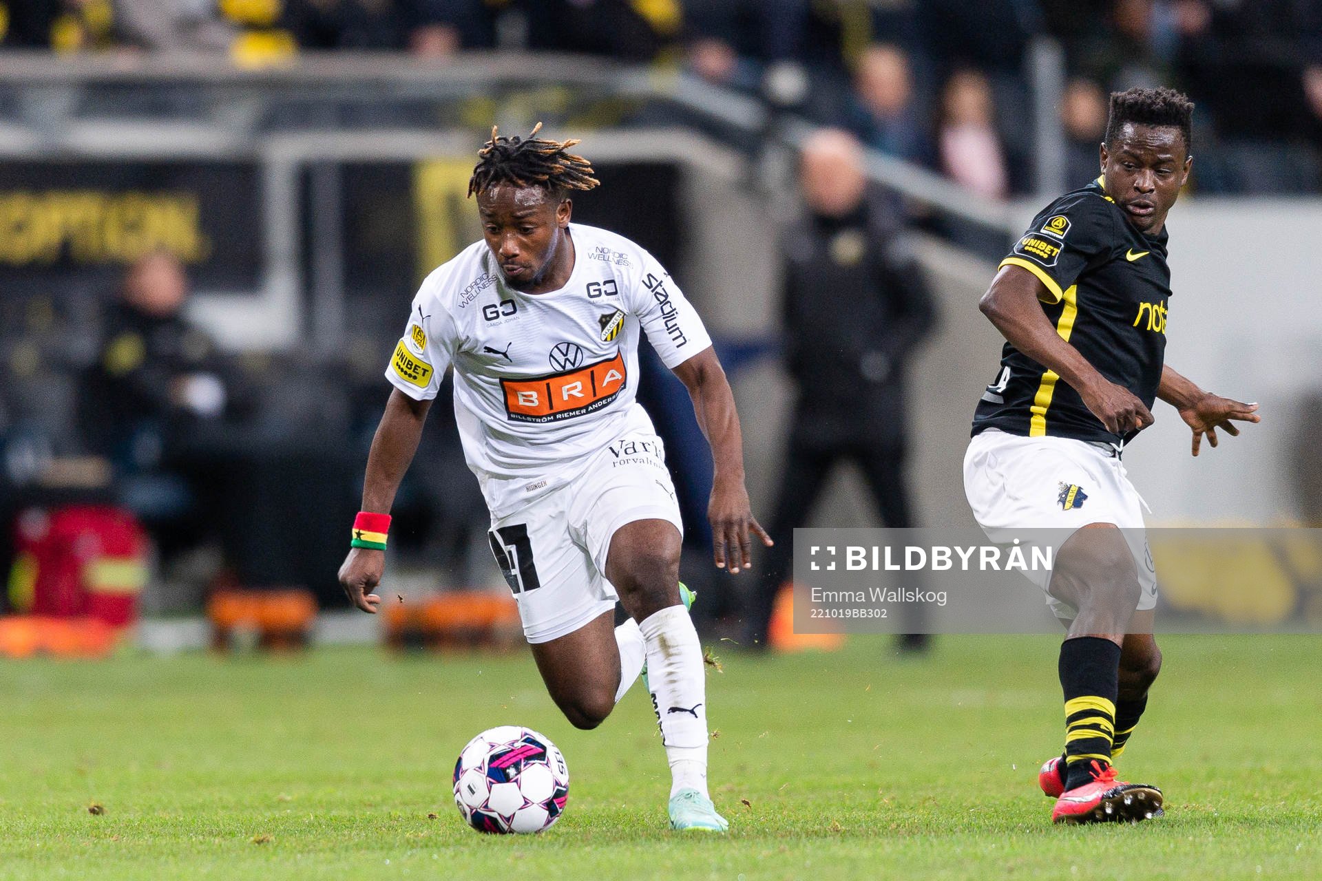 Häckens Ibrahim Sadiq och AIKs Erick Otieno Ouma