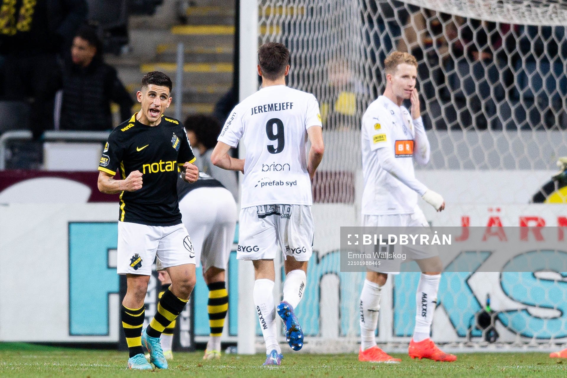 AIKs Nicolas Stefanelli deppar