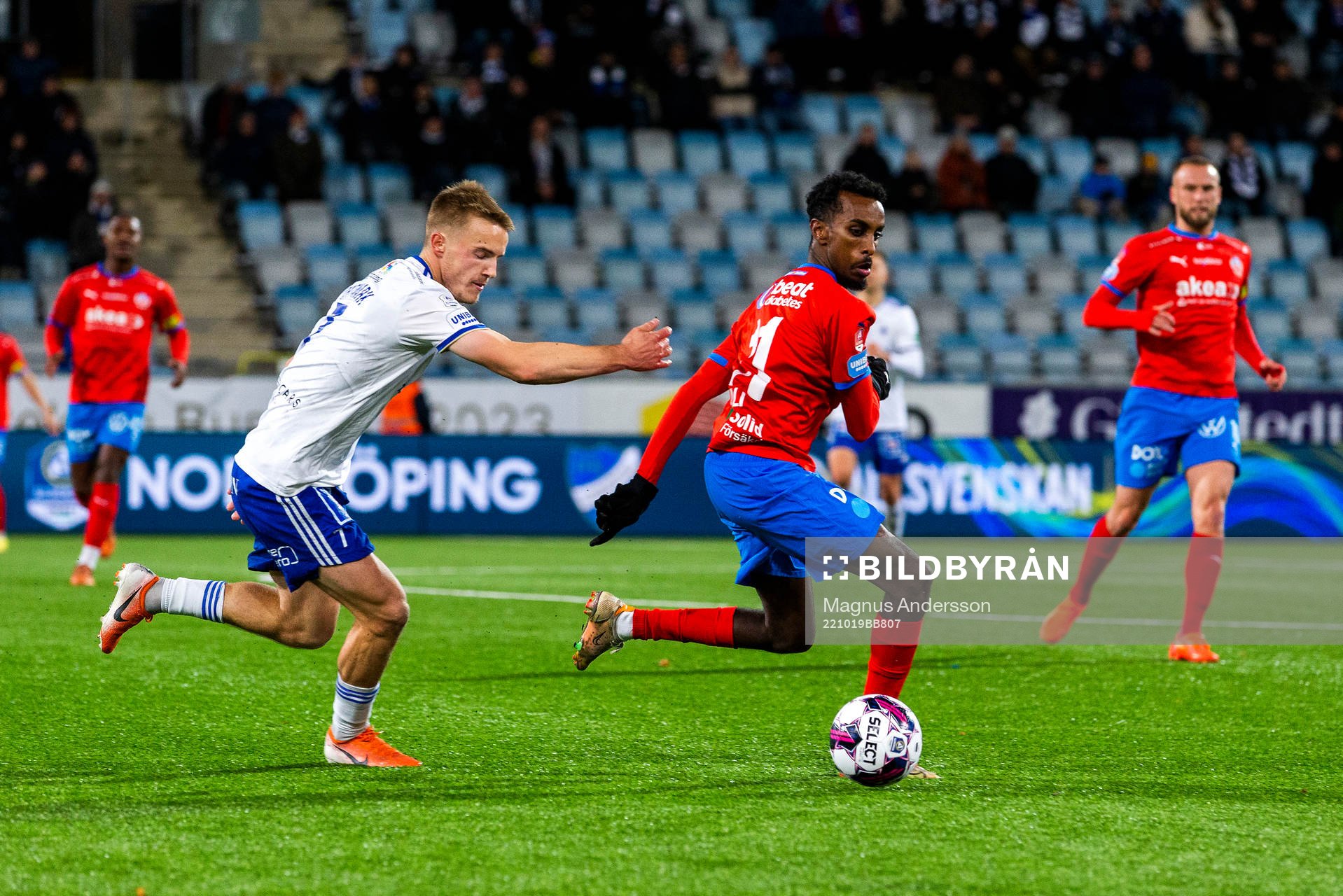 IFK Norrköpings Jacob Ortmark och Helsingborgs Taha Ali