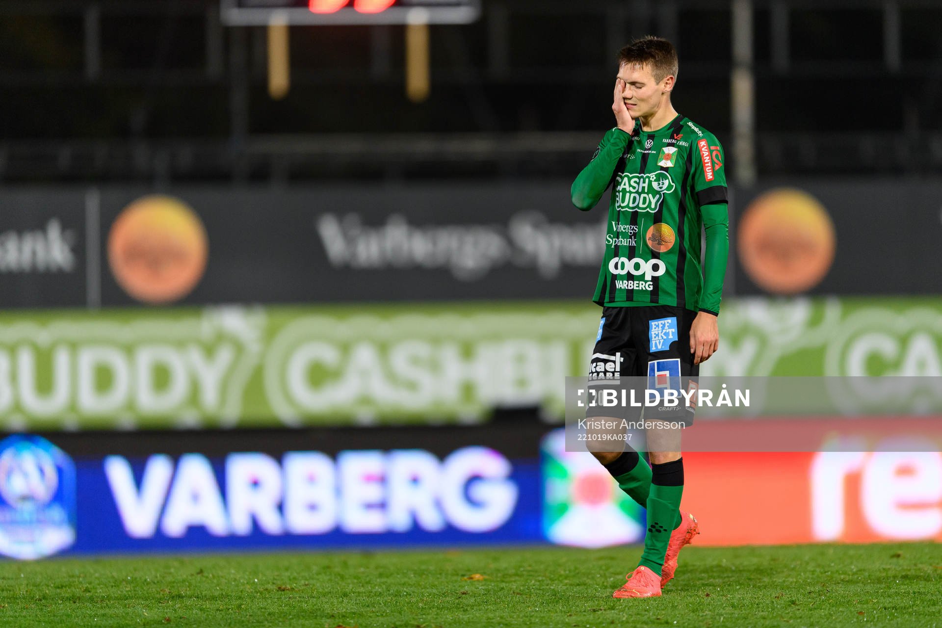 Varbergs Tobias Carlsson deppar