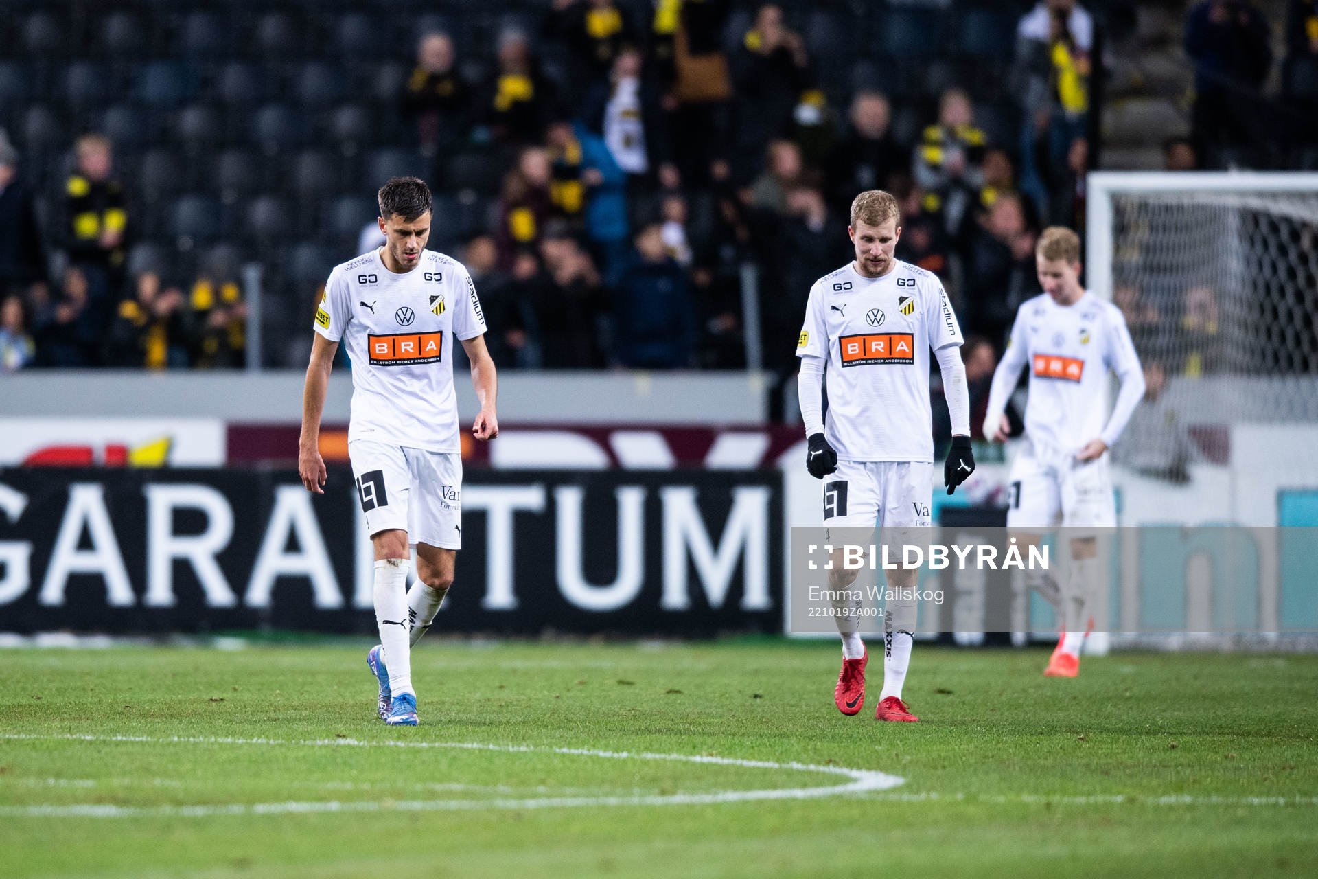 Häckens Alexander Jeremejeff och Simon Gustafson deppar