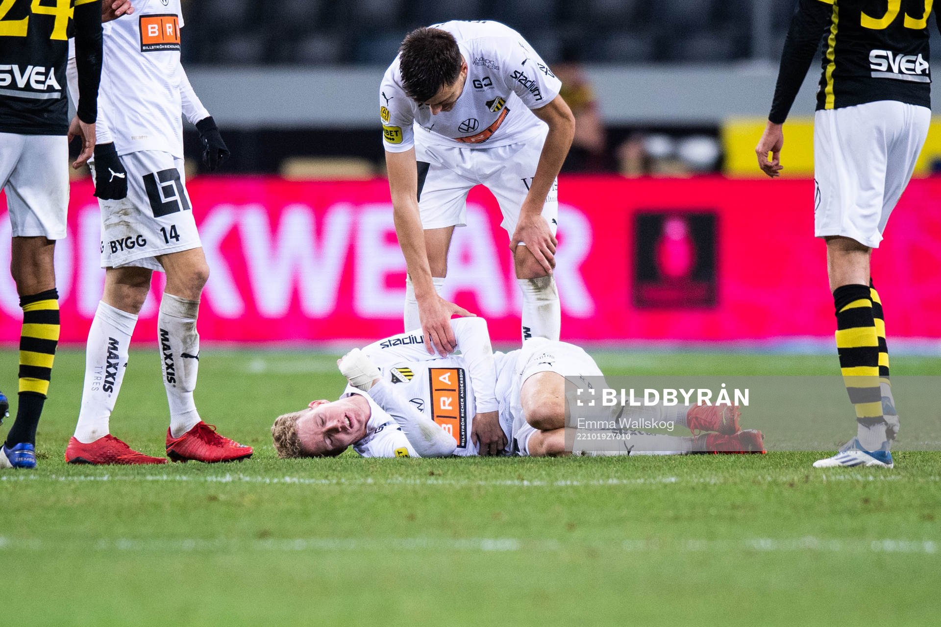 Häckens Samuel Gustafson har ont
