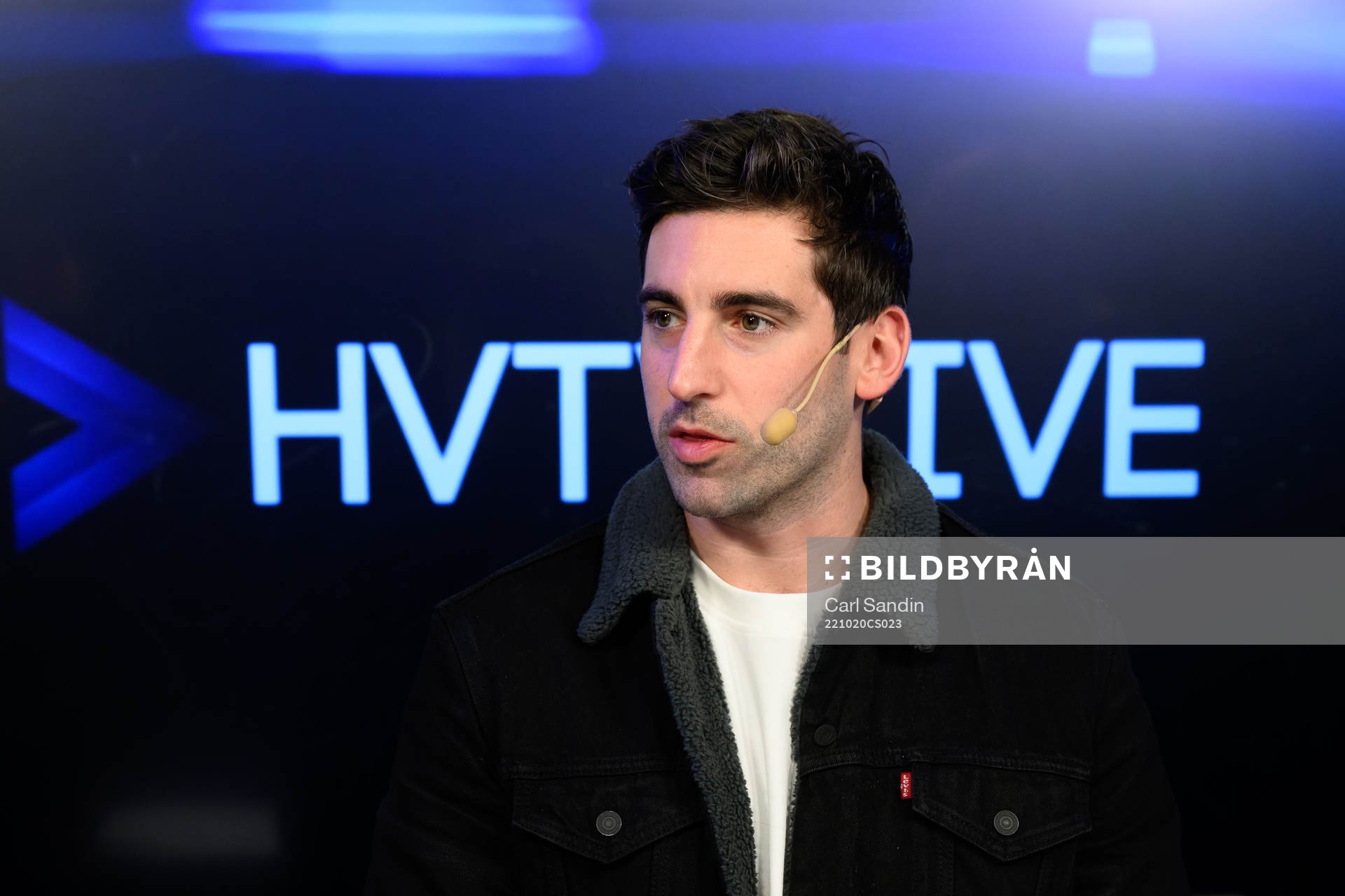 Joey LaLeggia i HV71s livestudio