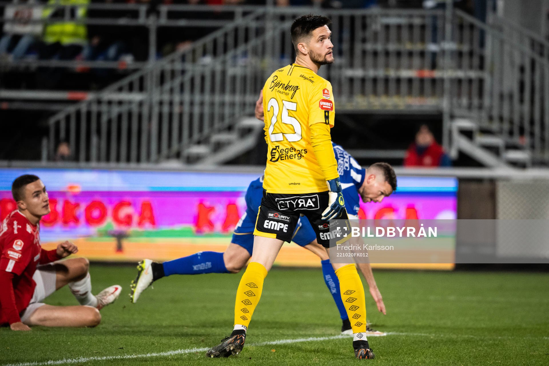 Degerfors målvakt Jeffrey Gal deppar