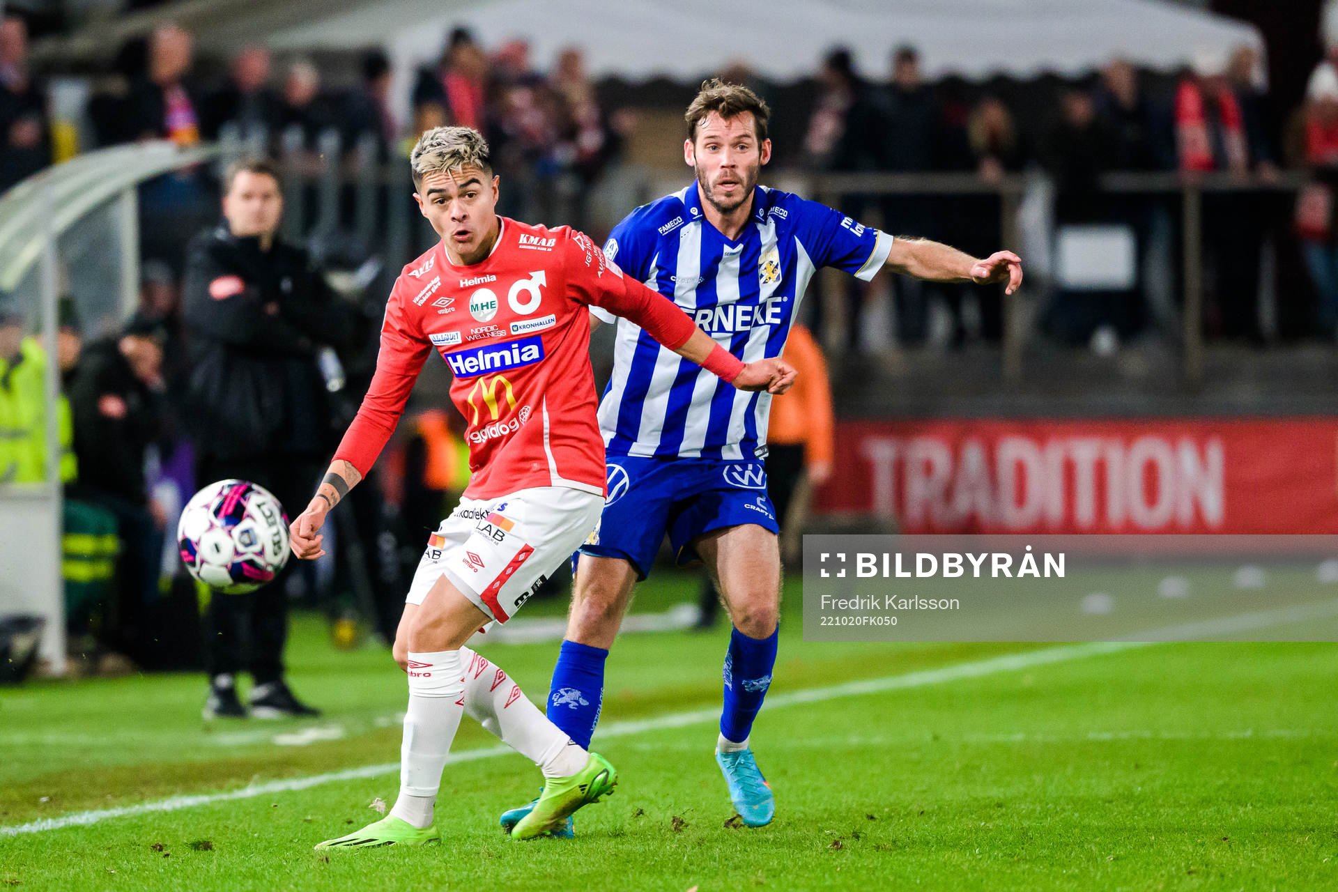 Degerfors Diego Campos och IFK Göteborgs Emil Salomonsson